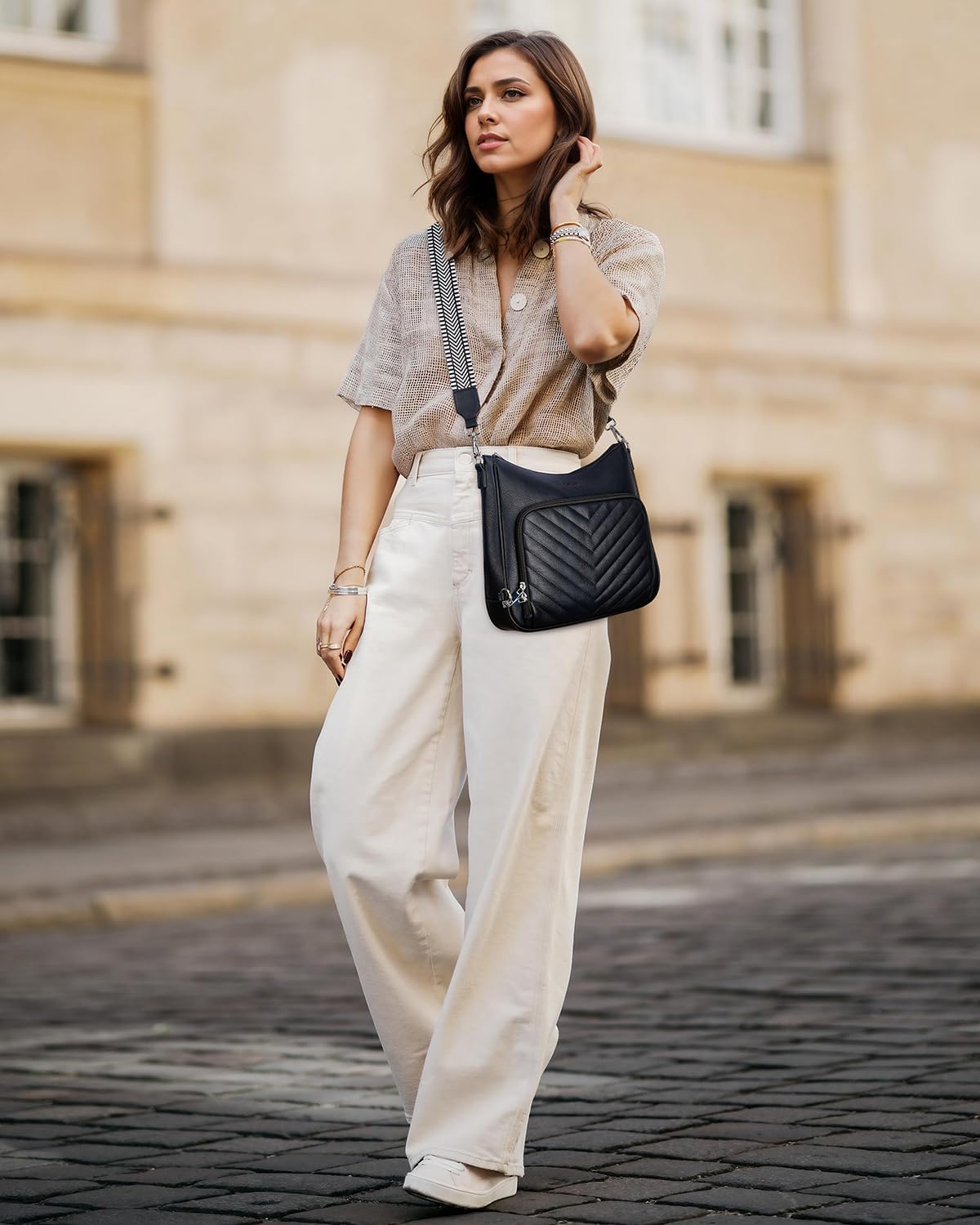 CHOLISS Crossbody Purse for Women, Anti Theft Vegan Leather Crossbody Wallet Bag Medium Travel Shoulder Handbags - Image 2