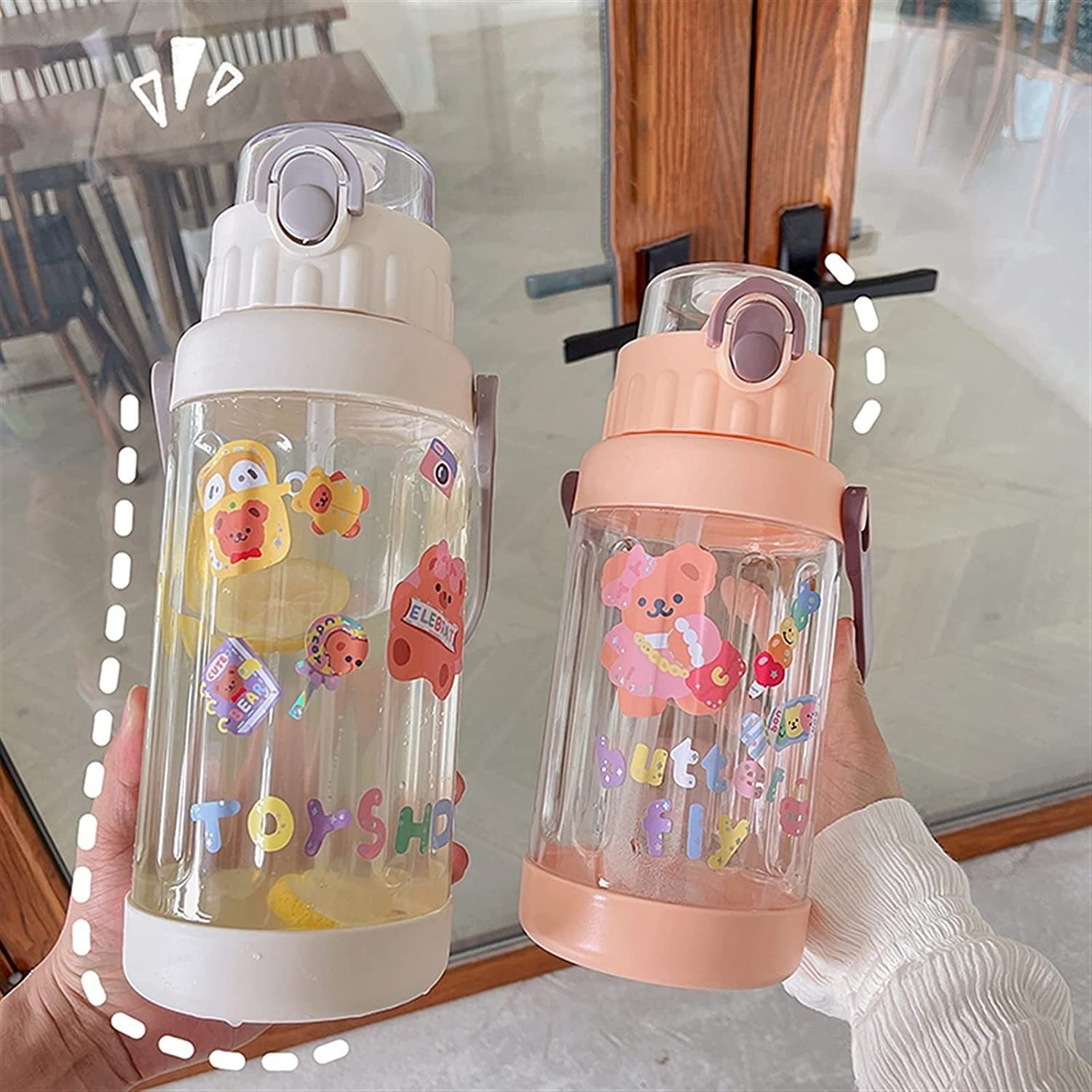 Borraccia Bottiglia d'Acqua da 1500/2000 Ml con Orso Carino con Paglia Sport Plastica Manico Portatile Bottiglie for Biciclette di Grandi Dimensioni Water Bottle(G,2000ml)