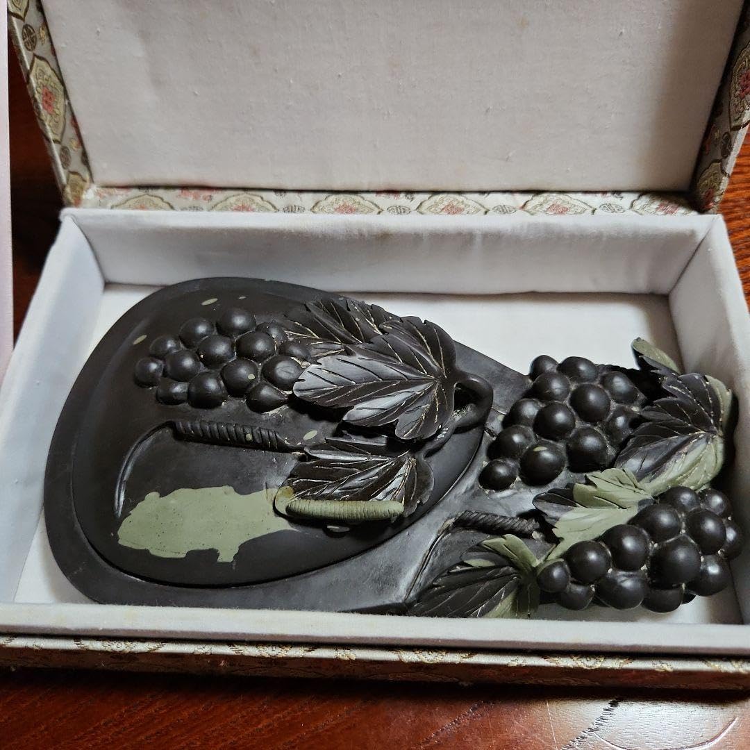 中国硯而檜硯唐木箱 龍蜥蜴彫刻唐硯 石筋模様美術彫刻 硯 端渓