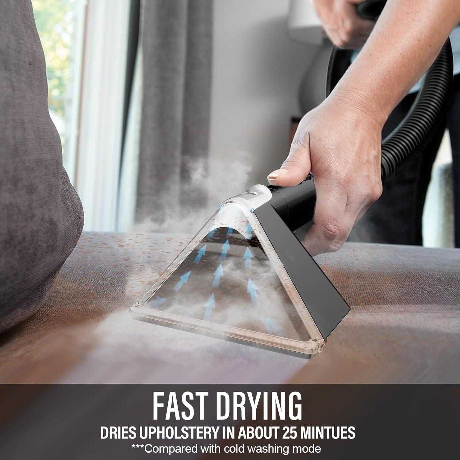 Cleaning nozzle extracting moisture from upholstery