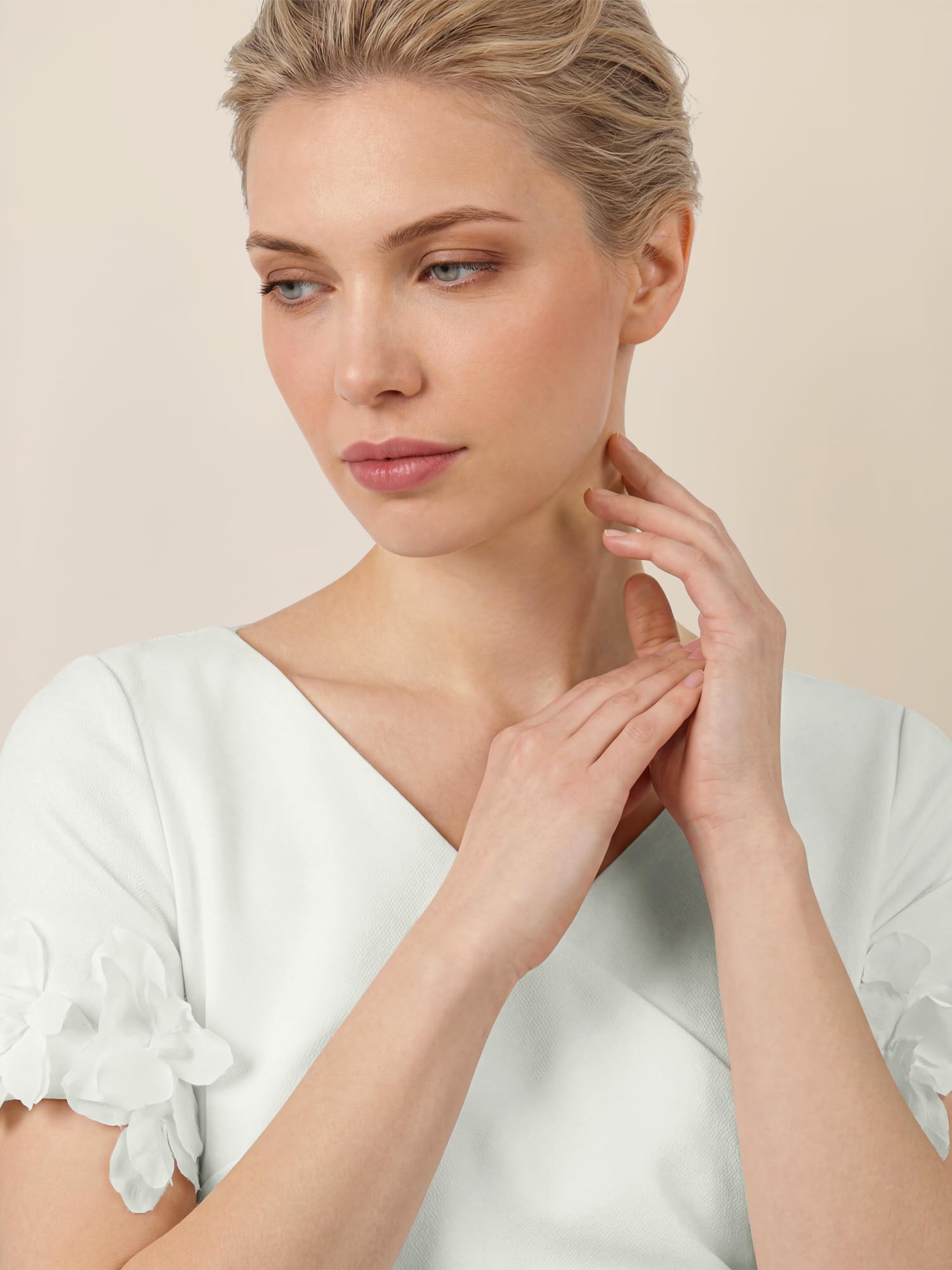 Apart Elegante Abito Tubino con Maniche Floreali