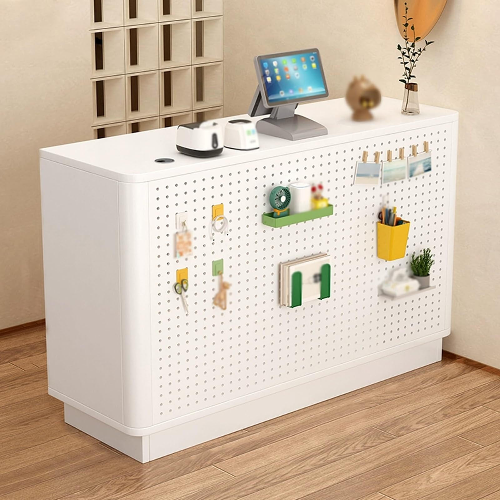 Bureau de réception moderne avec panneau perforé, support de registre de vente au détail, grand bureau pour bureau, entreprise, restaurant, beau salon, magasin de vêtements – Polyvalent et fonctionnel