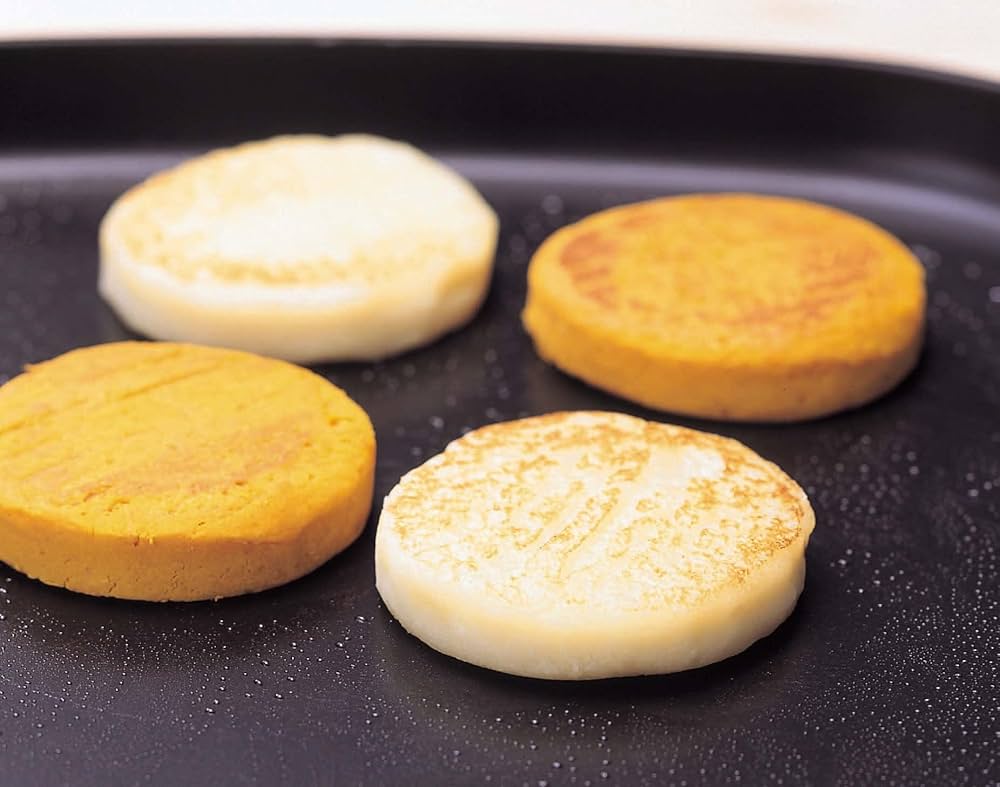 Amazon.co.jp: 【北海道 網走水産】いももち 10個入 冷凍 お取り寄せ