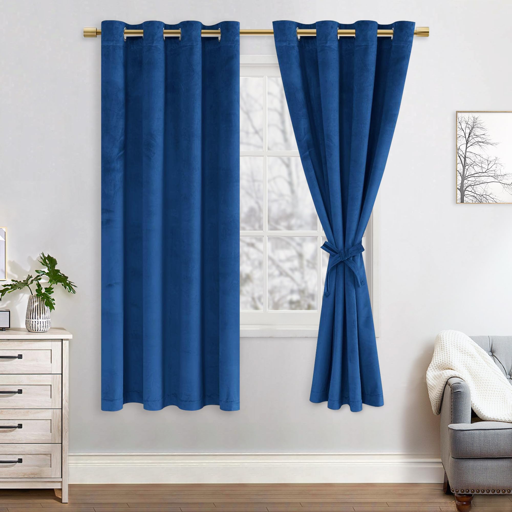 JIUZHEN Velvet Blackout Curtains, Window Treatments, Set of 2, Soft Opaque Curtains with Eyelets for Bedroom 140 x 175 cm, Navy Blue