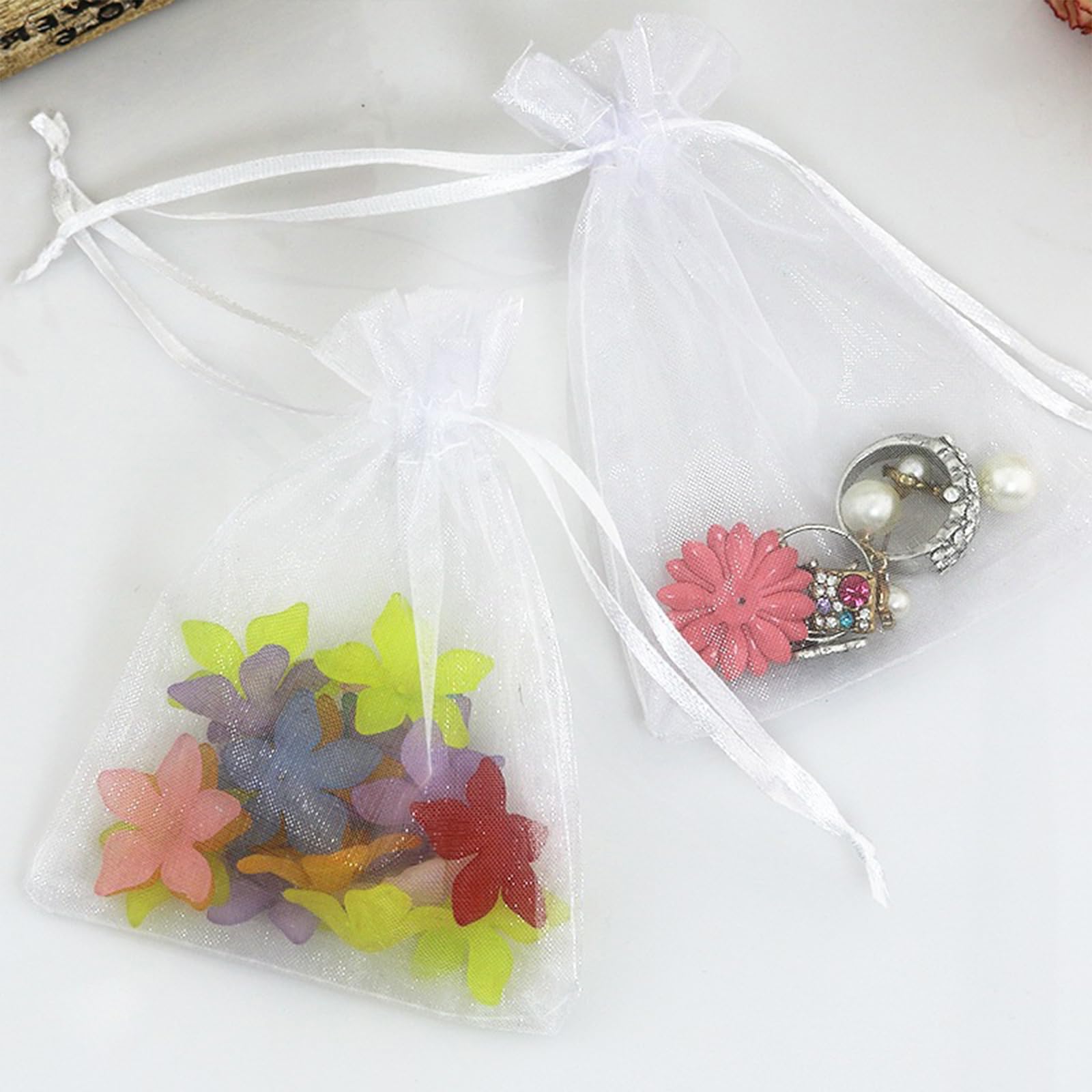 Garqitwan 24 Pezzi Portachiavi Angelo Custode Set, Angioletti Bomboniere, con Sacchetto in Organza e Etichette di Carta Kraft per Matrimonio, Natale, Compleanno, Baby Shower (Bianco