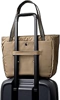 Vista 6 de Bellroy Tokyo Wonder Tote (bolsa de mano para portátil de 12 L, se adapta a una computadora portátil de 14") - Caqui