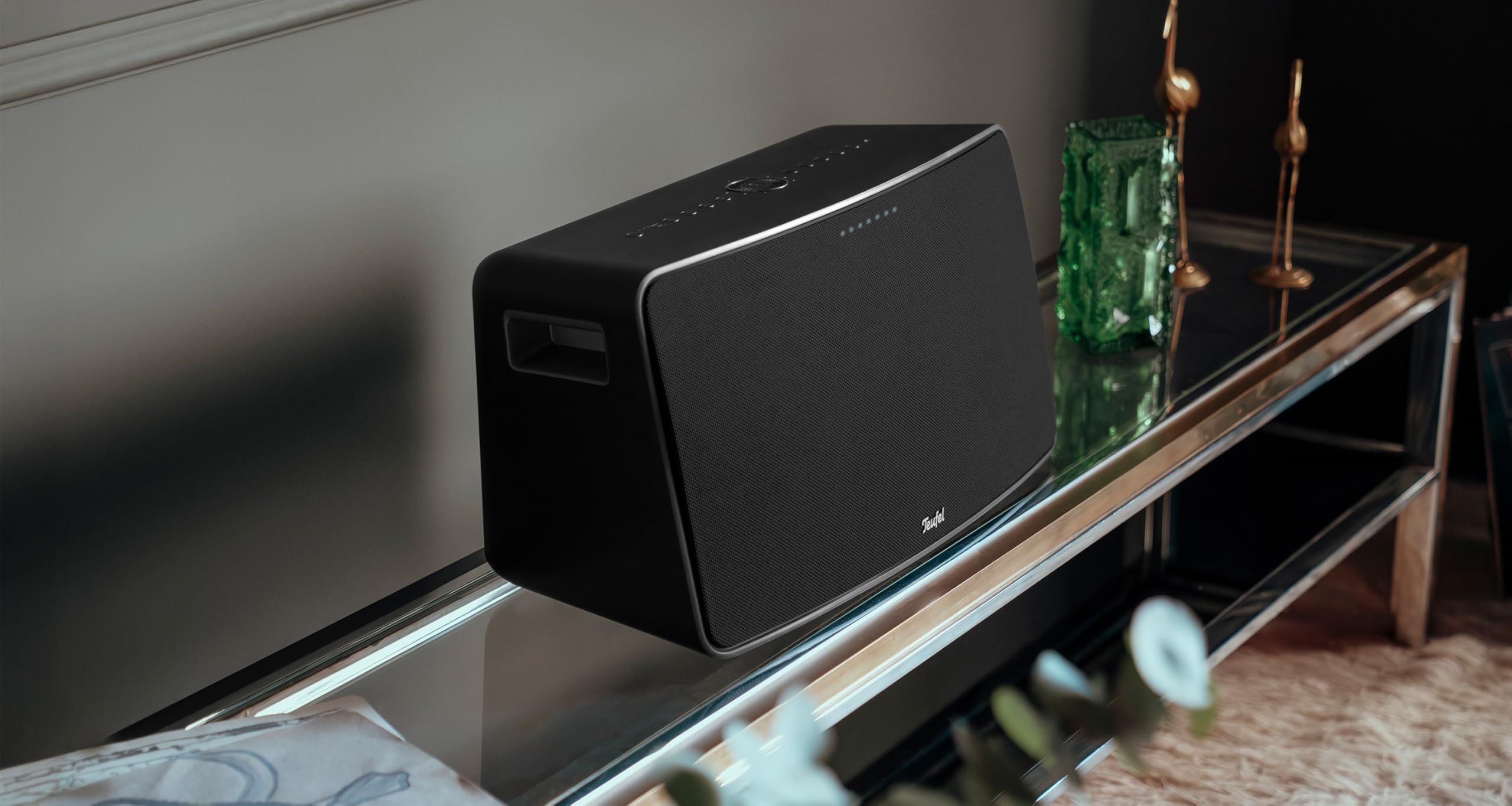 Teufel Motiv® XL Enceinte Intelligente avec Wi-FI - Enceinte Bluetooth Portable sans Fil, Airplay 2, Chromecast, 210 Watts HiFi Enceinte multiroom puissante, Radio Internet, All in One Speaker (Noir)