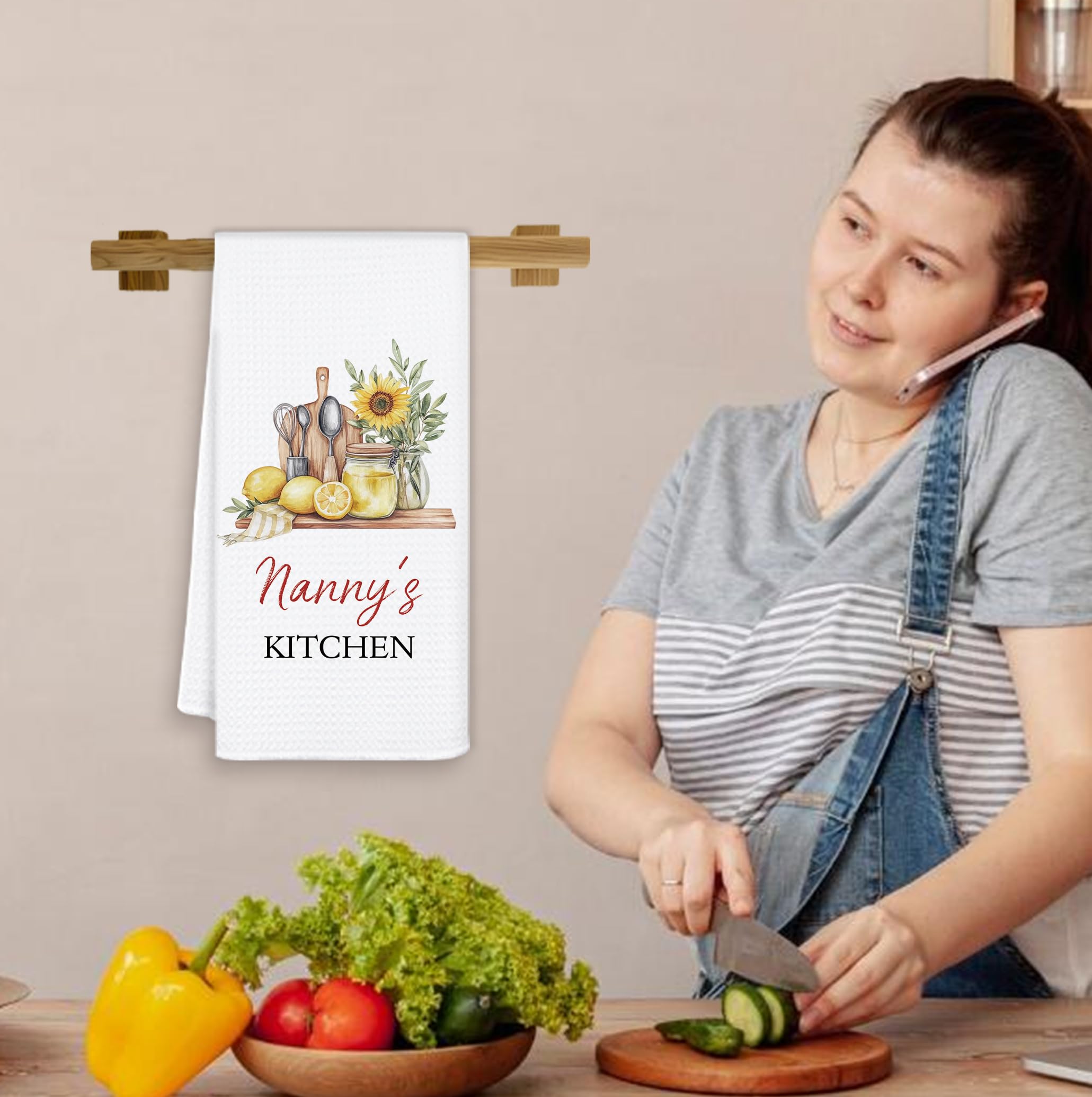 Nanny's Grandma Kitchen Towels, Mother's Day Birthday Gifts for Nanny Grandma Dish Tea Towels for Kitchen Decor, Grandmother Gifts from Grandkids Decorative Hand Towels, 16x24 Inch