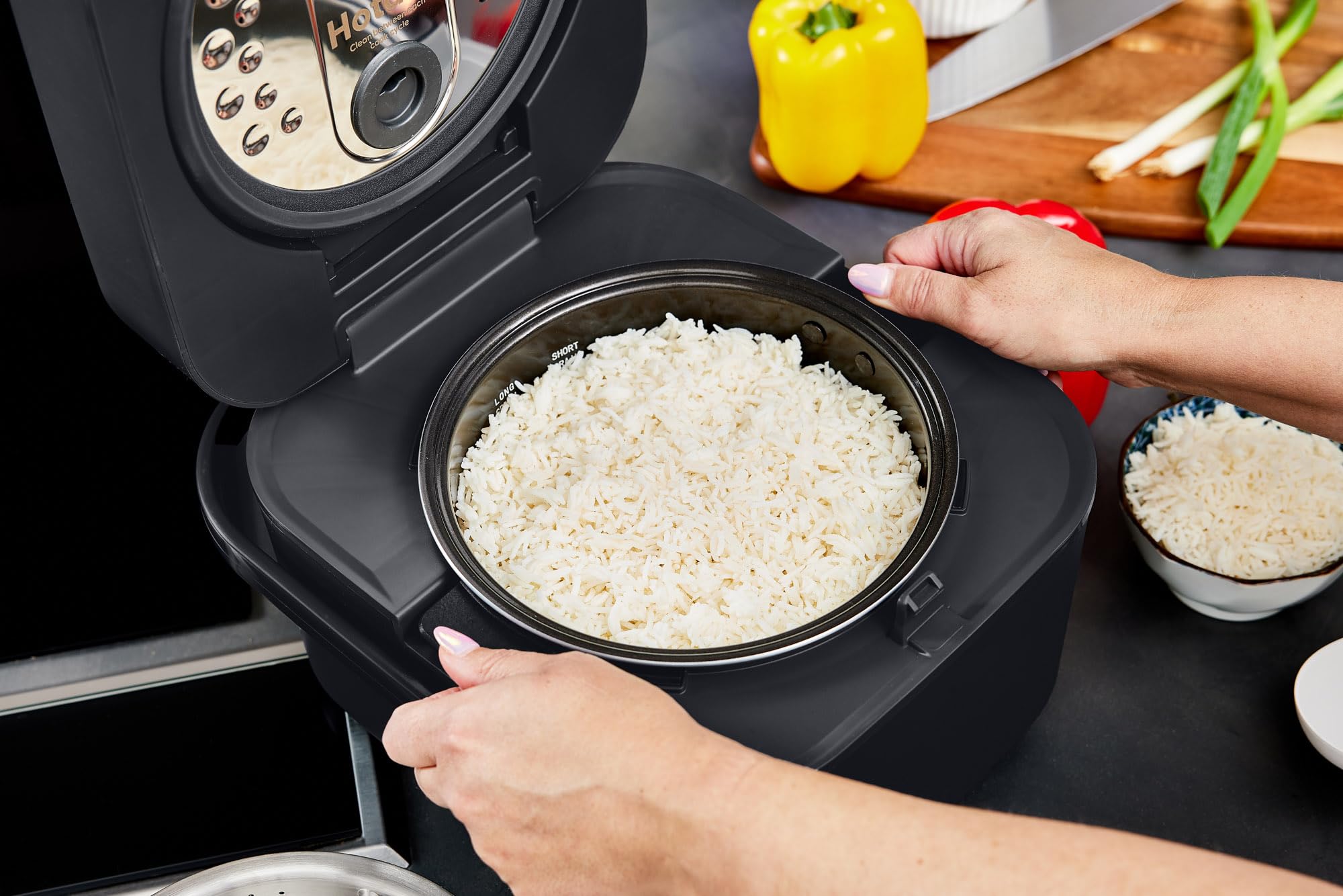 Yum Asia Hotaru Cuociriso a induzione (IH) con ciotola in ceramica (3 tazze, 0,54 litri), 7 funzioni di cottura del riso, 5 funzioni multicooker, 220-240V UE