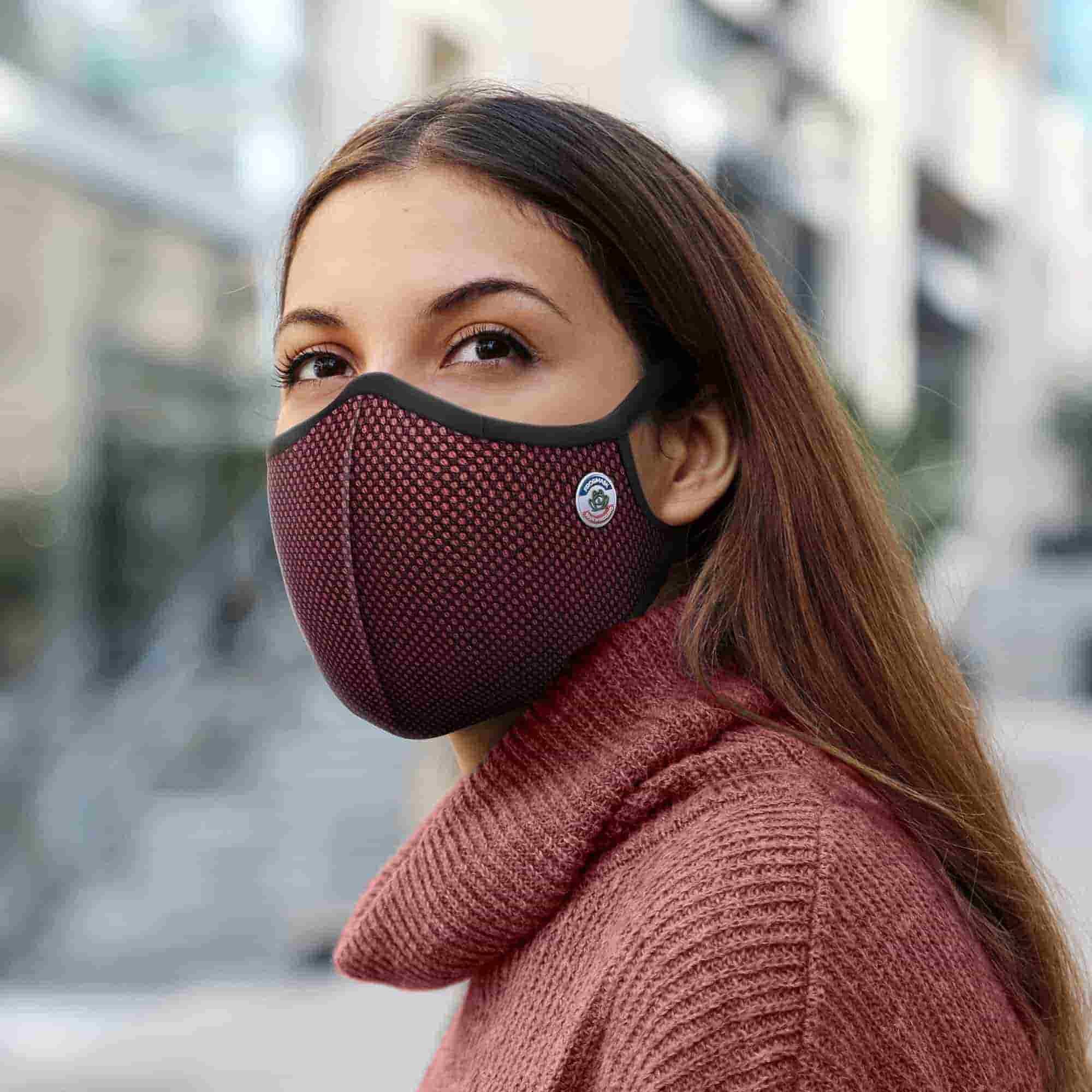 FROGMASK Atemschutzmaske gegen Luftverschmutzung & Polle – für Radfahren & Motorrad – waschbar & wiederverwendbar – Schwarz & Weiß – Größe M – inkl. 1 FFP2-Filter