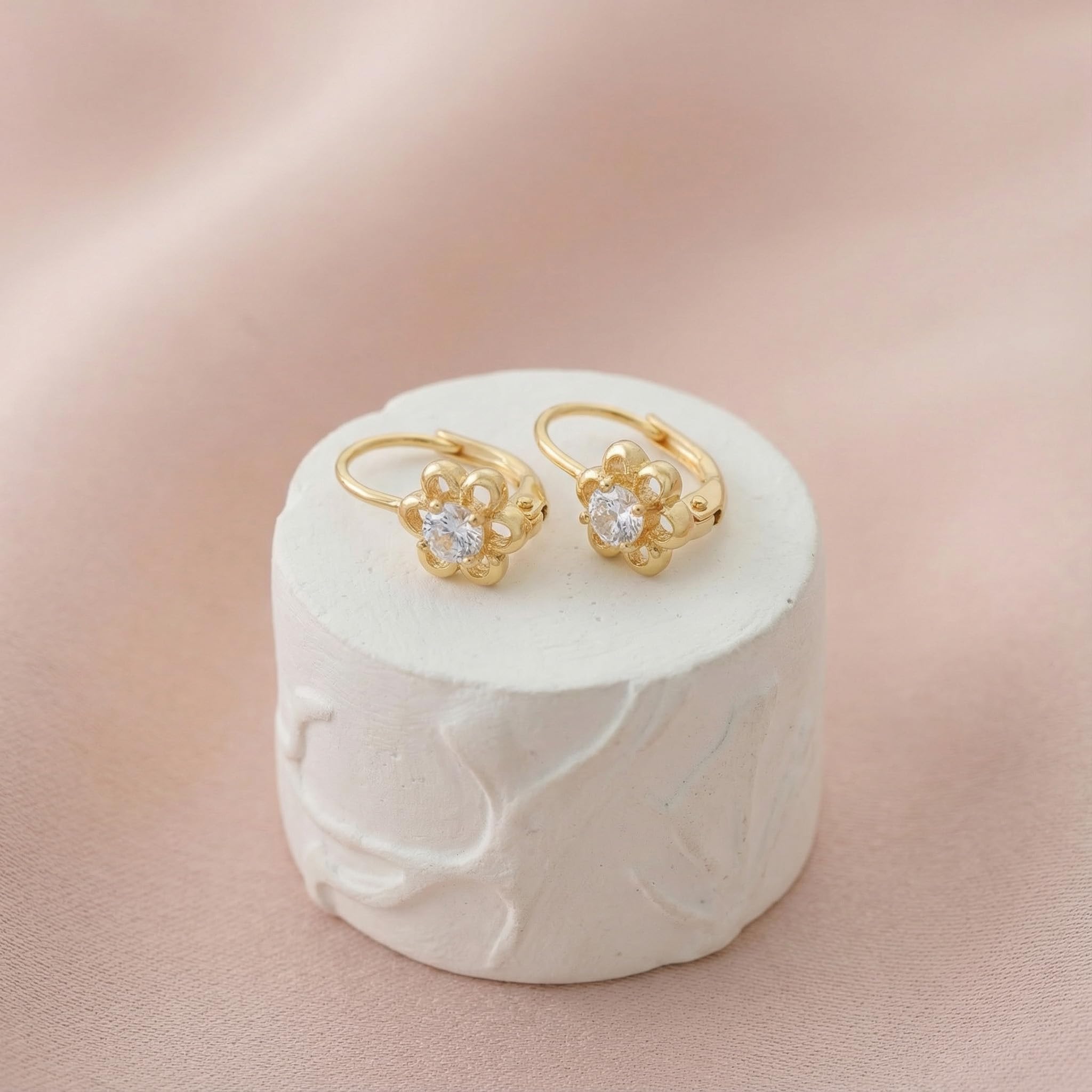 SOFIA MILANI - Boucles d'Oreilles pour Femme en Argent 925 - avec Pierres de Zircon - Boucles d'Oreille Pendantes en Forme de Fleur