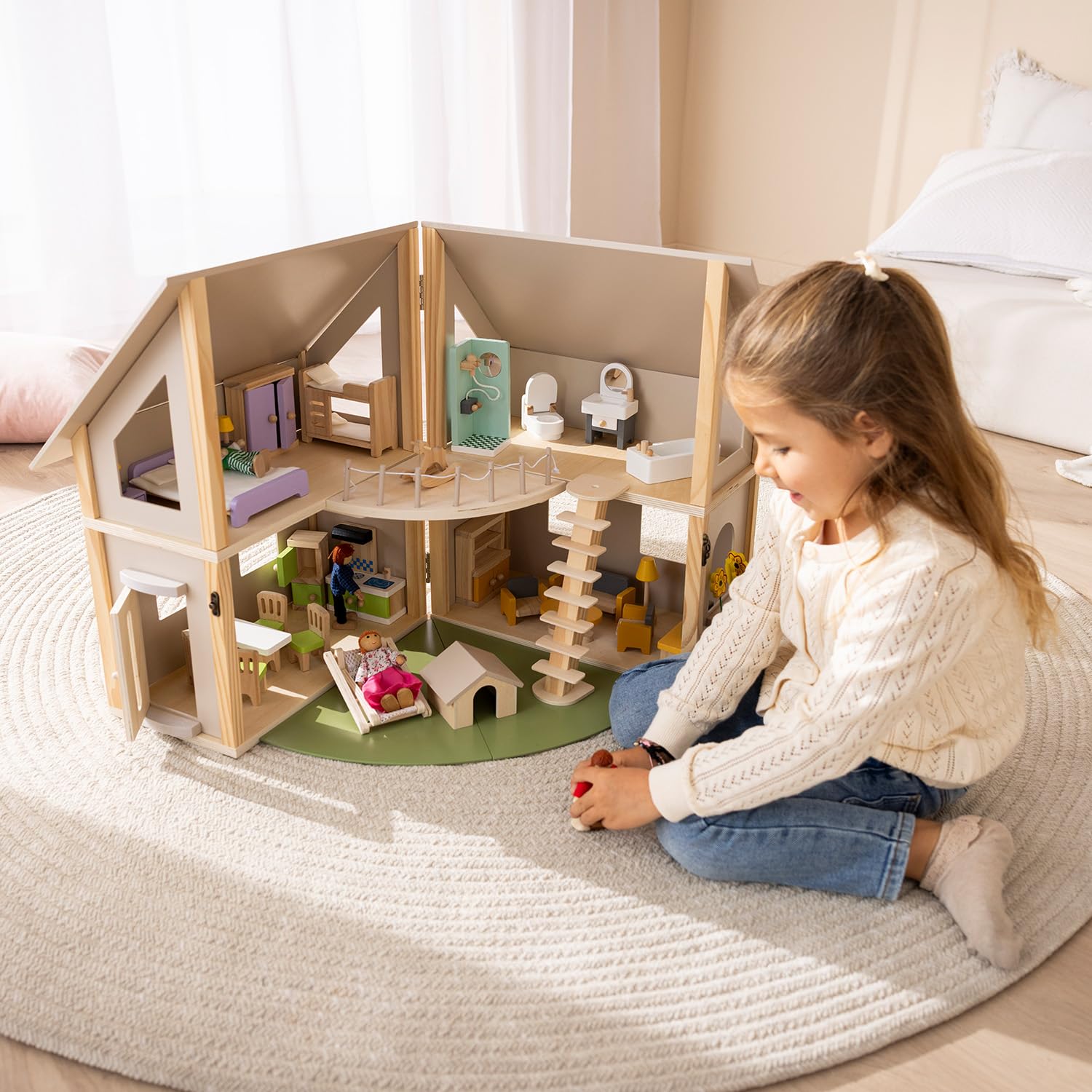howa Casa delle bambole pieghevole in legno 7016, include 30 mobili, 4 bambole e cane, con 4 stanze, balcone, giardino, scale, casa delle bambole, naturale, beige