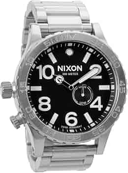 極美品　Nixon ニクソン 51-30 クロノグラフ　黒　ダイバーズウォッチ 極美品 Nixon ニクソン 51-30 クロノグラフ 黒 ダイバーズ