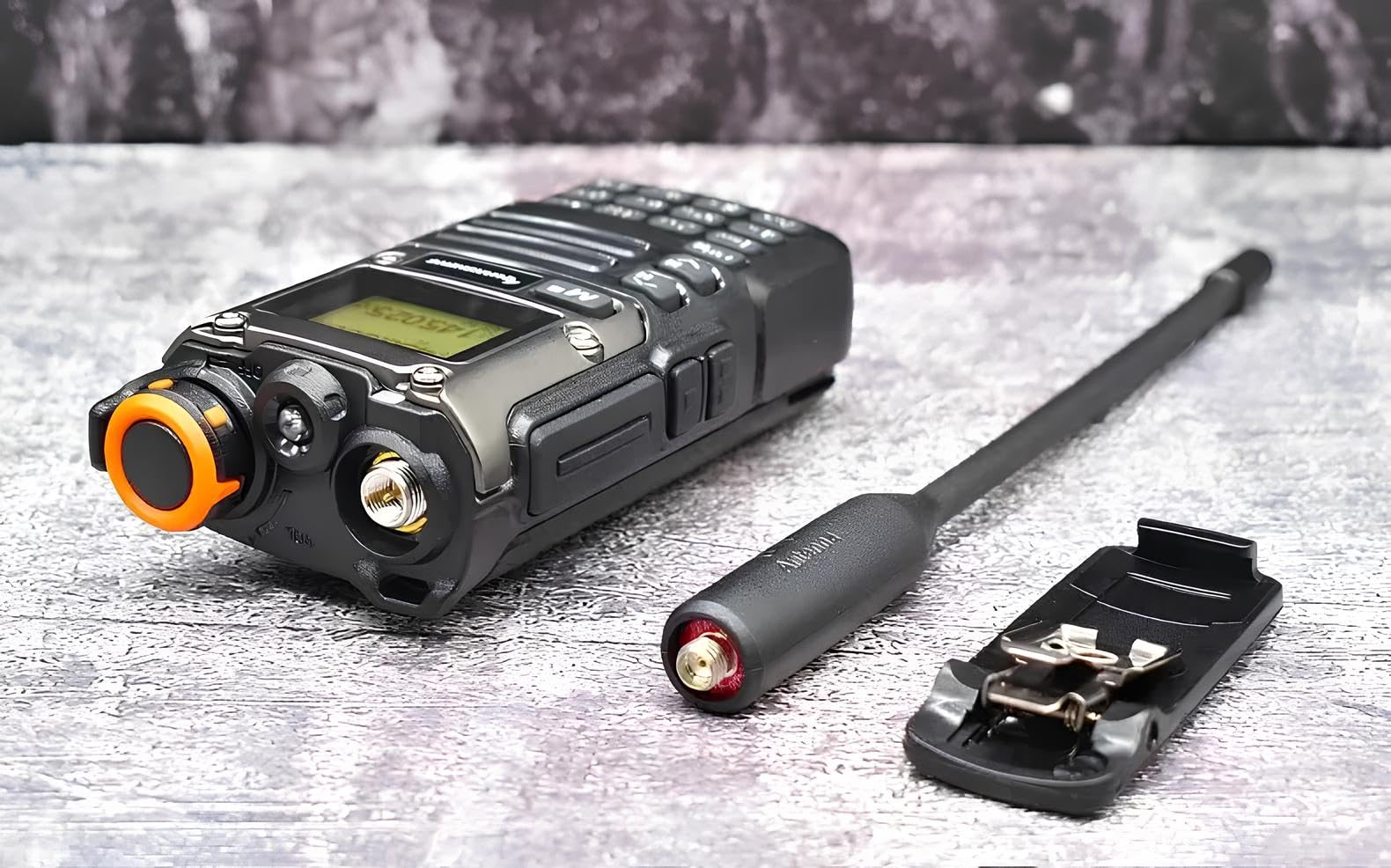 Radio CB Portatile UV-K5 (8) 50–600 MHz 5W 2023 FM/AM con USB-C