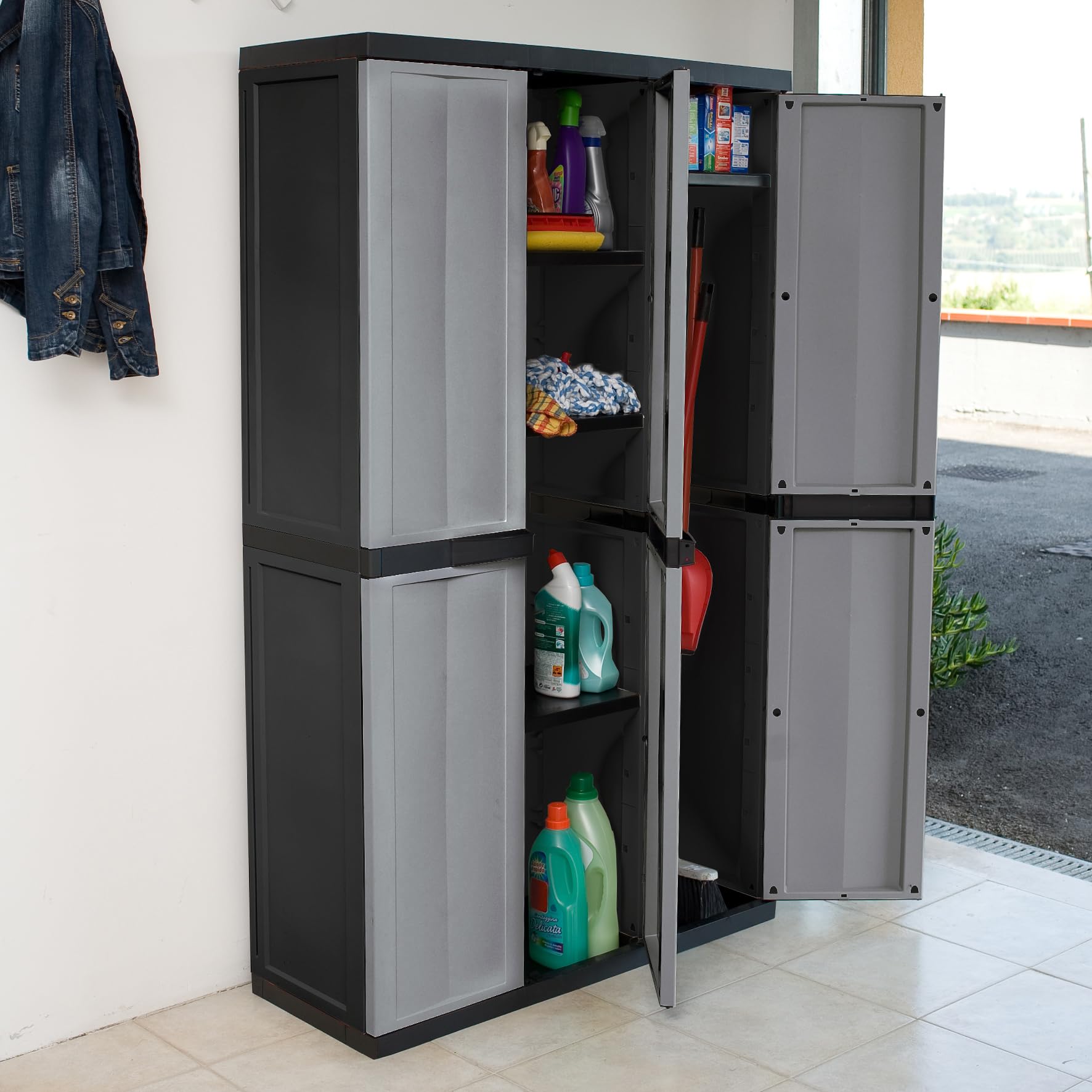 TOOMAX Kleiderschrank Trend Midi 3-türig schwarz/basaltgrau 97x37x165 cm aus recyceltem Kunststoff UV-beständig abschließbar