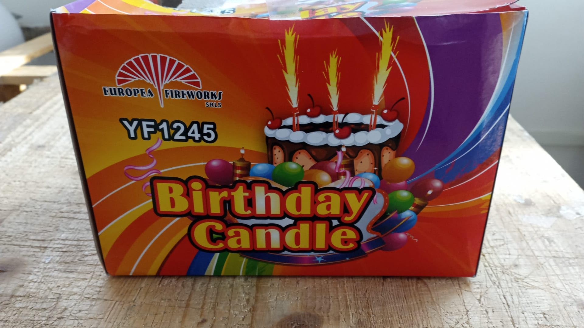 Candela Fontana Fiaccola 18 Anni Con Glitter Argento Per Torta, Magic Flambè, Durata 60 Secondi, Certificata CE - 3