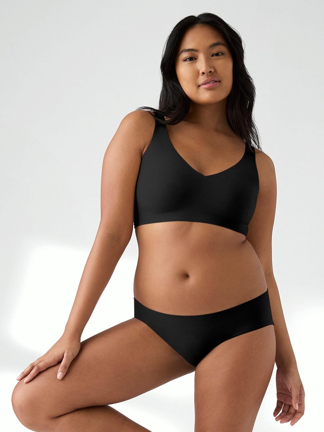 True & Co Women's True Body Boost V Neck Bra - Image 2