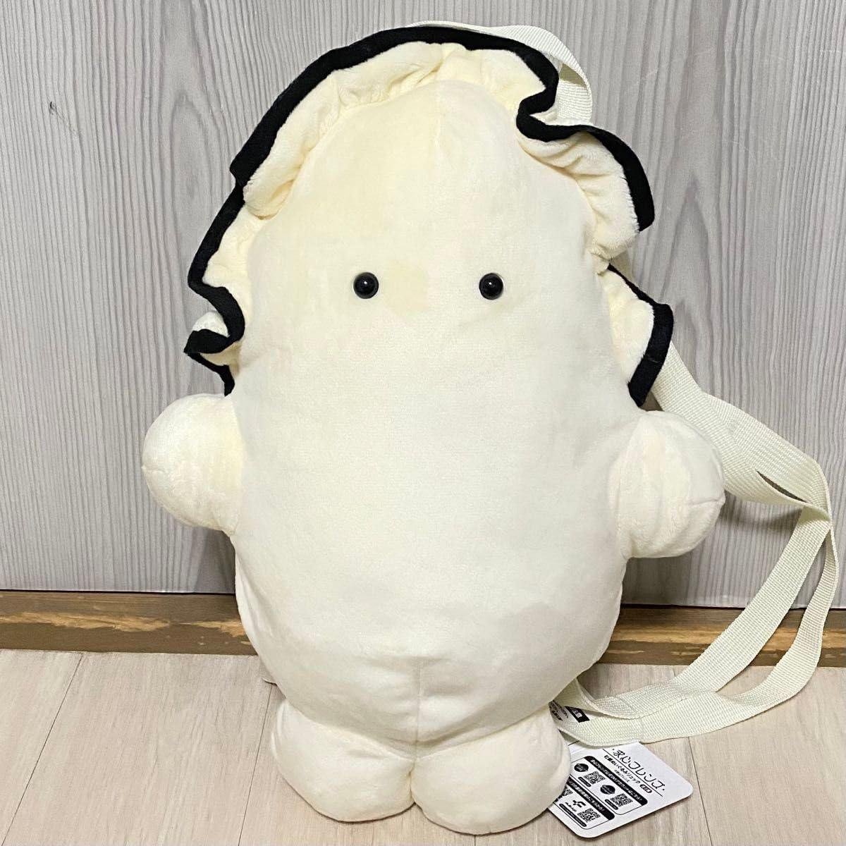 Amazon.co.jp: 求心フレンズ 牡蠣ぬいぐるみリュック カキ : ファッション