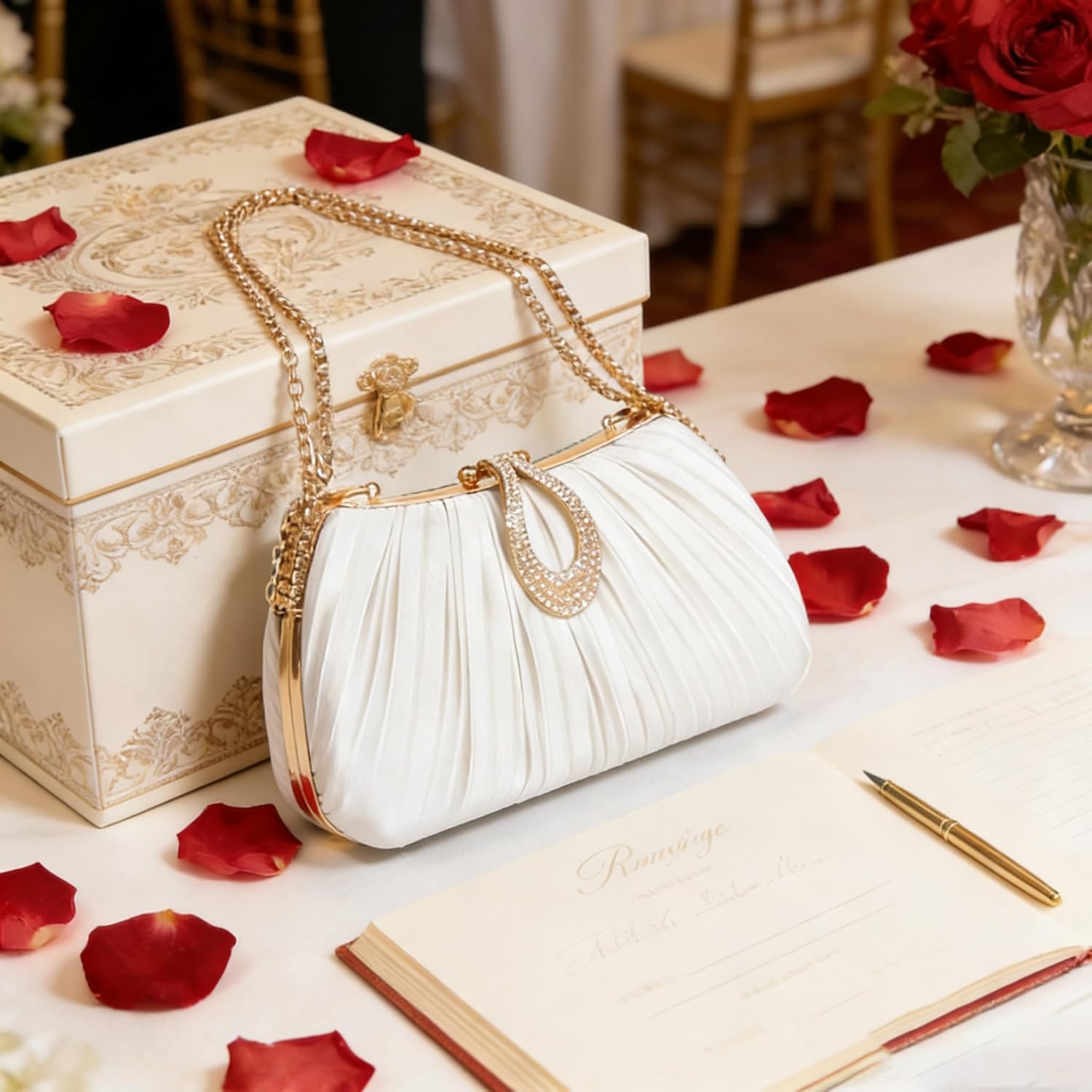 Women‘s Pleated Satin Clutch Purse， Evening Bag with Rhinestone Clasp & Detachable Chain， Formal Party Wedding Handbag