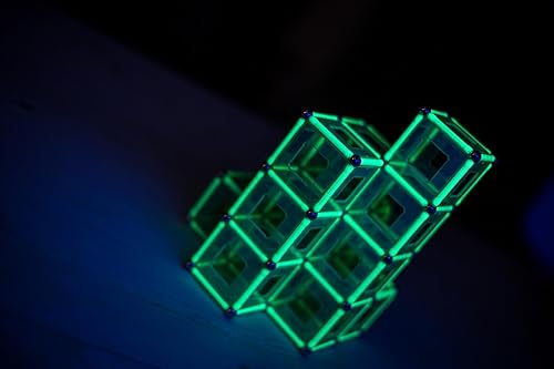 Miniatura 5 de Geomag - GLOW - Juego de construcción magnético de 30 piezas que brilla en la oscuridad, juguete de construcción STEM certificado, seguro para