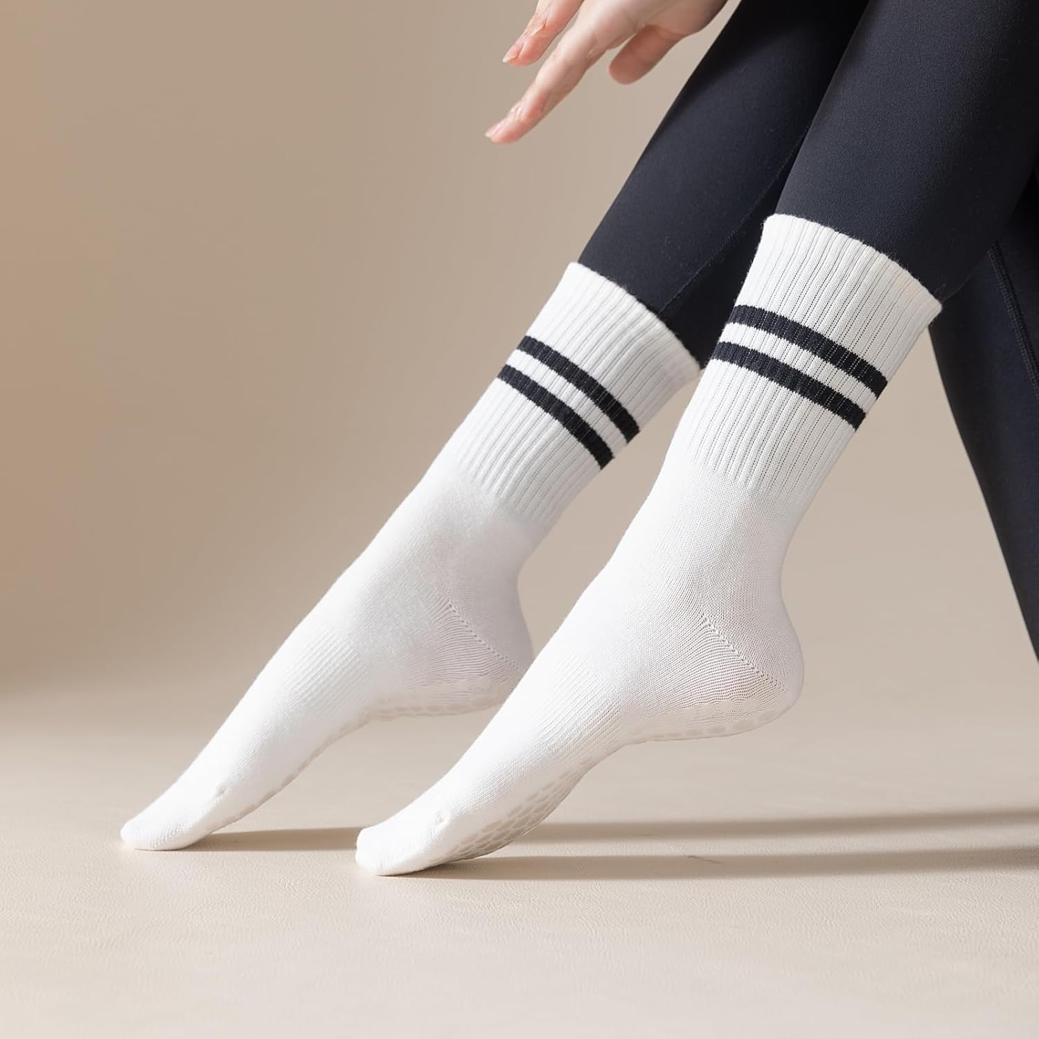 Yoga Socks with Non-Slip Grips for Women - 4 Pairs Pilates, Barre, Gym, Dance Workout Anti-Skid Socks - Image 6