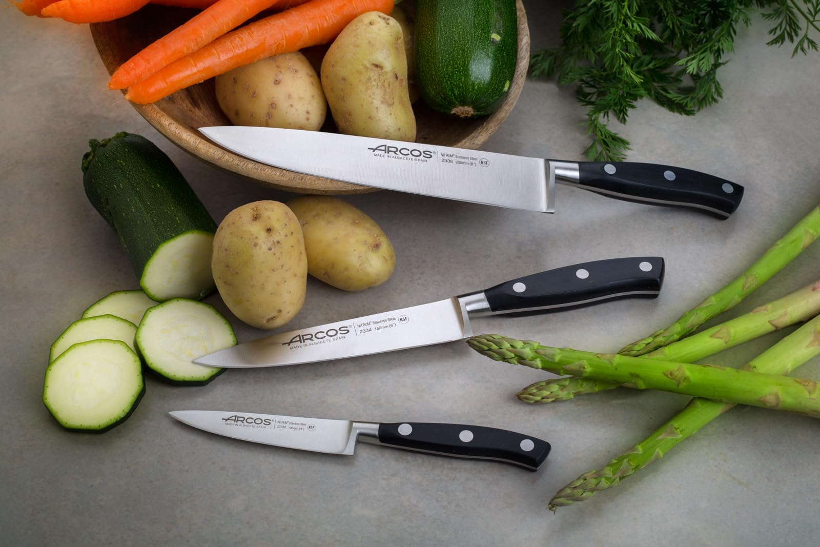 Arcos Riviera - Juego de Cuchillos de Cocina (Mondador + 2 Cuchillo Chef) - Acero Inoxidable Forjado NITRUM - Mango POM - Color Negro