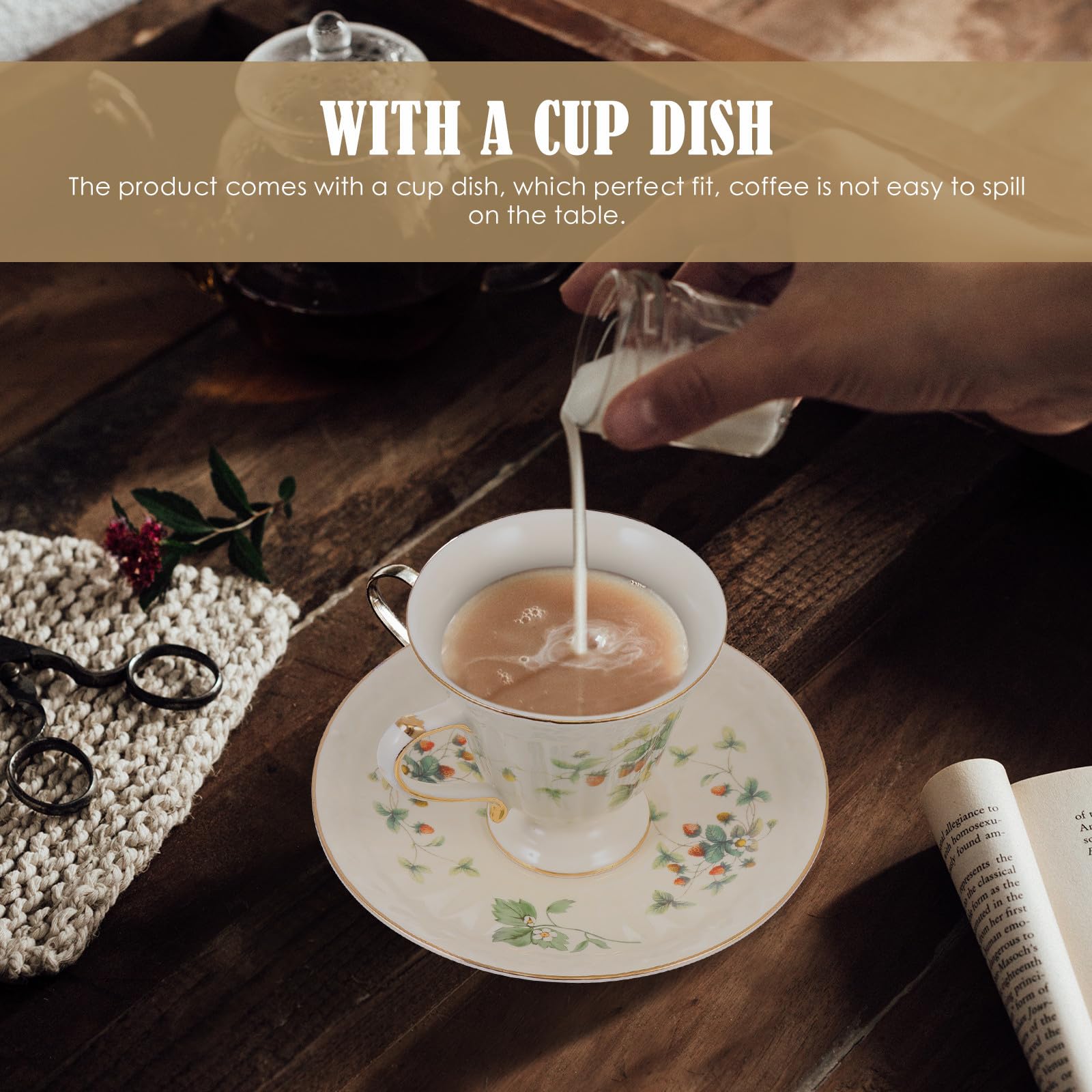 Mikikit Keramik Kaffeetassen Satz im Europäischen Vintage Stil mit Untertasse Weiß Geeignet für Café und Restaurant Stilvoll und Funktional zum Tee und Wassergenuss