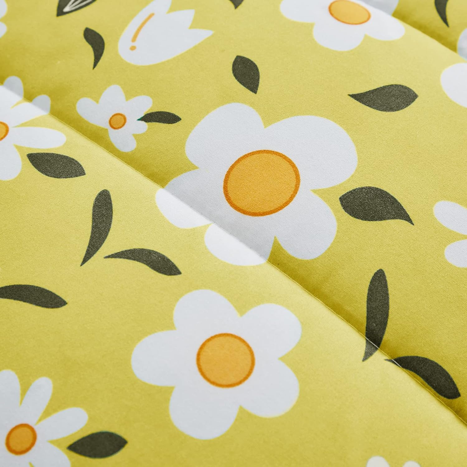 Uozzi Bedding 4 Pieces Yellow Girls Toddler Bedding Set White Floral Style - Includes Adorable Quilted Flower Comforter, Fitted Sheet, Top Sheet, and Pillow Case for Girls Bed - Image 8