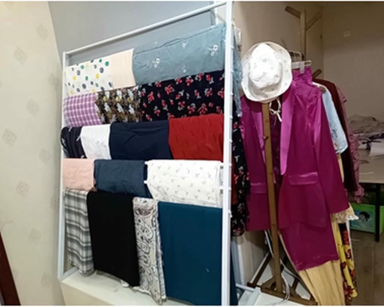 Modern Scarf Organizer Hanger Floor Standing, Metal Display Stand for Silk Scarves/Pants/Hijab/Shawl, Space Saving 10 Tier Storage Shelf(C,100x40x165cm)