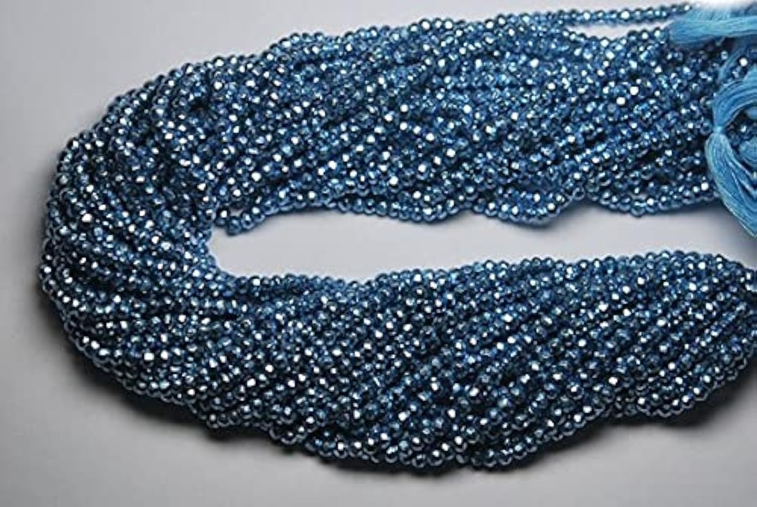 Pyrite bleu ciel facettée 3.5mm, perles de prestige pour bijoux