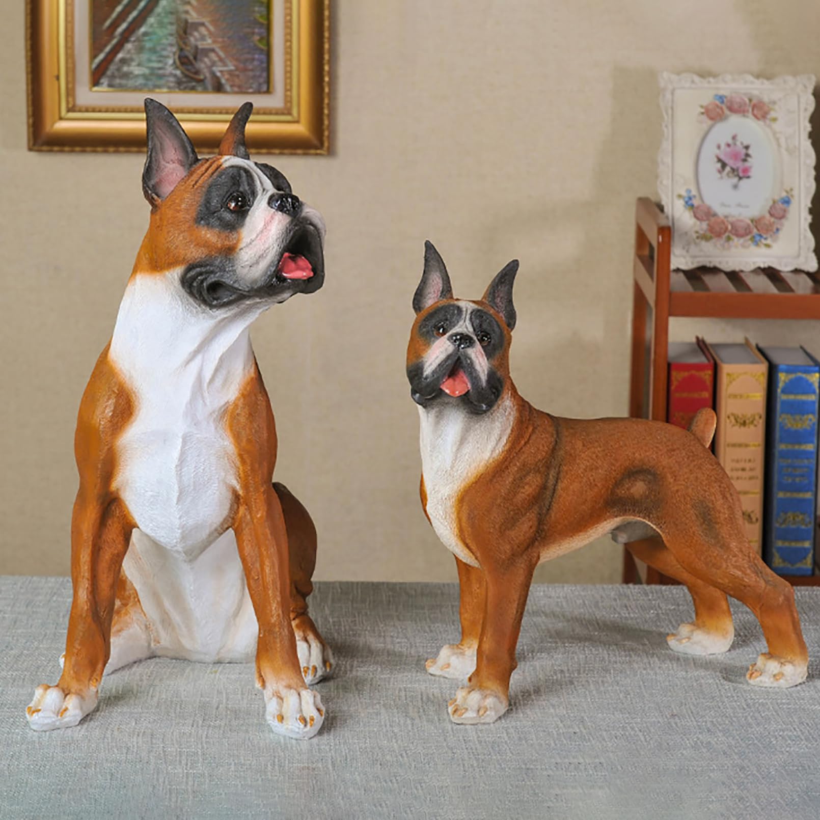 Gartenfiguren für draußen wetterfest Boxer Hund Statue Harz Gartenskulptur Heim Gartendeko für draußen,Hoher Simulationsgrad,Geschenke für Gartenliebhaber,Gelb,30x32x15cm