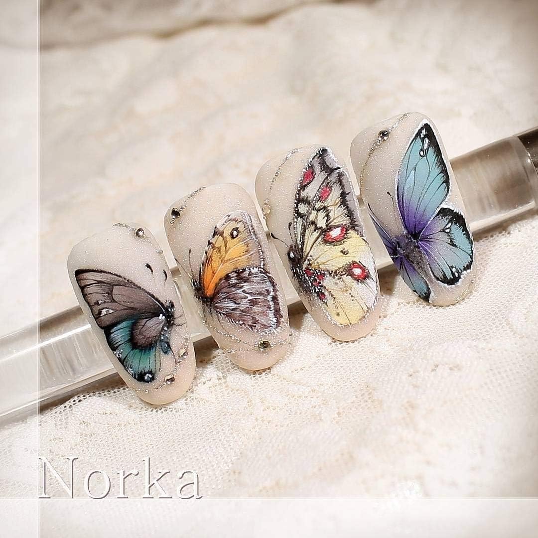 Moyra WATERCOLOURS FOR NAIL ARTISTS, 33 Mijello Mission Gold Class waterclours in palette