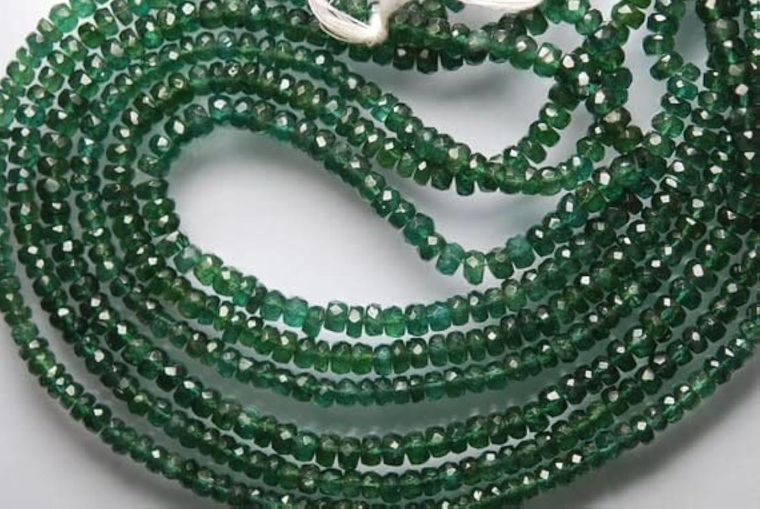 Apatite verte naturelle en perles rondelles facettées 4.5mm pour création de bijoux DIY