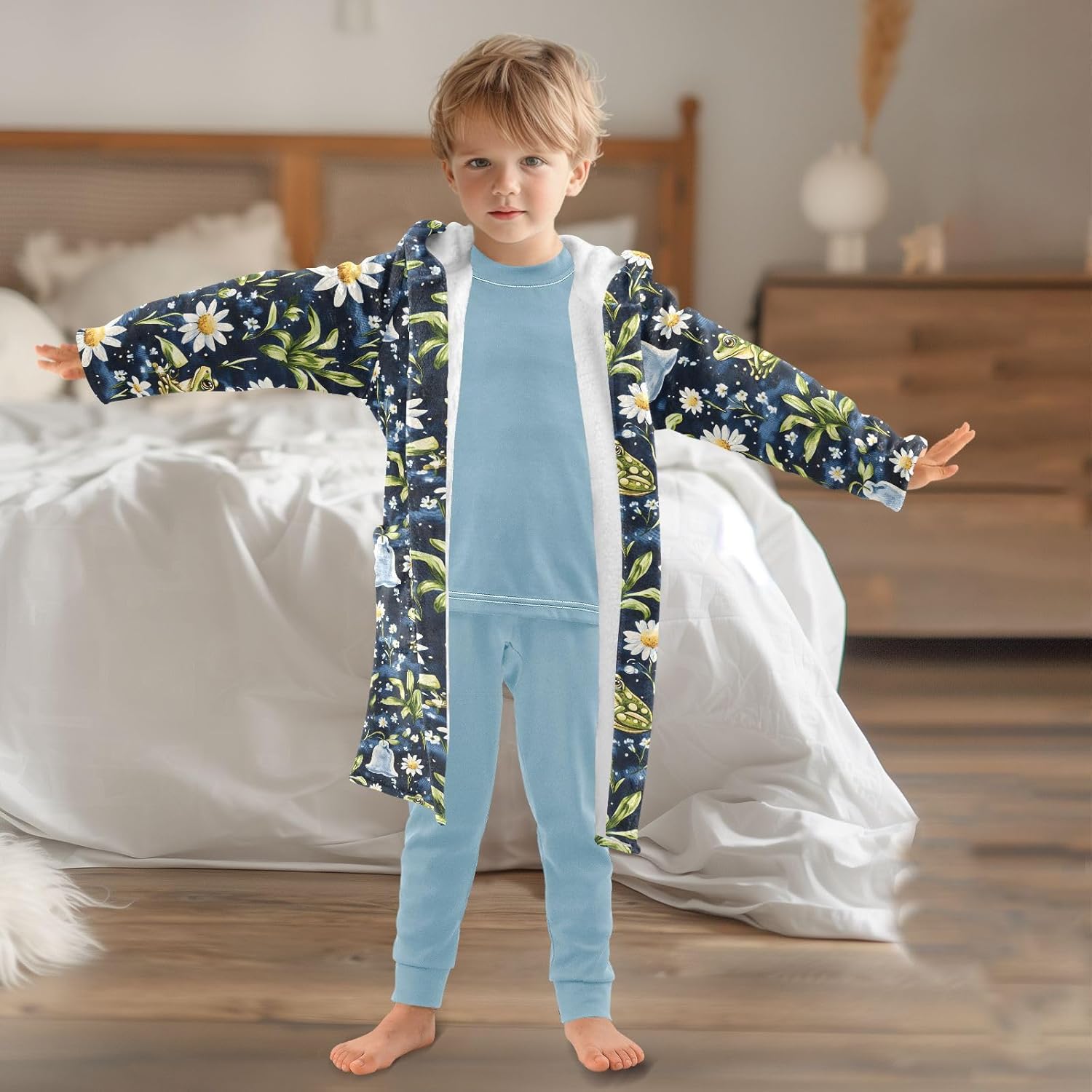 senya Green Frogs Flowers Toddler Hooded Bathrobe Kids Soft Plush Bath Towel Robes for Boys Girls 2-12 Years