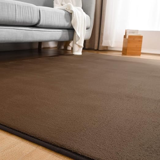Amazon Amazon Co Jp 限定 クモリ Kumori ラグ カーペット 洗える ラグマット 滑り止め マット 絨毯 オールシーズンタイプ フランネルラグ 床暖房 ホットカーペット対応 1 5畳 135 185cm ブラウン ラグ カーペット オンライン通販