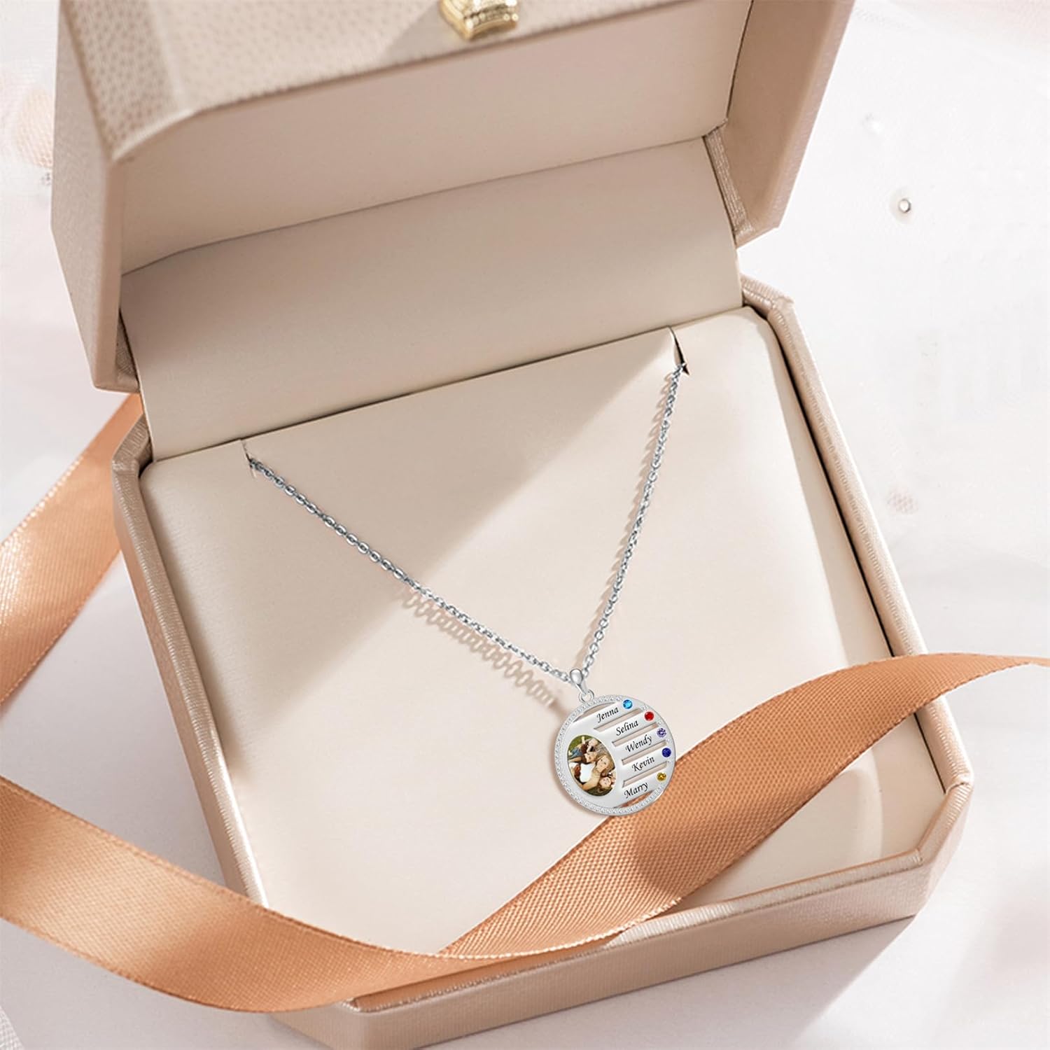 LucySky Mom Necklace, Personalized Birthstones Necklace with 1-5 Birthstone, Personalized Women's Promise Necklace Engraved Names Gift for Grandma Mom Wife Girlfriend