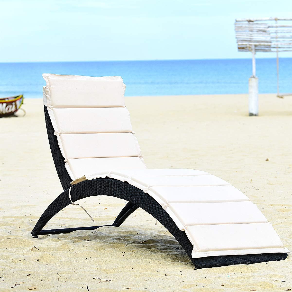 Tangkula Foldable Patio Lounge Chair, Outdoor Rattan Lounger Chaise, Portable Patio Chaise with Cushion, All-Weather Wicker Furniture for Garden Lawn Balcony Backyard Poolside (1, Beige)