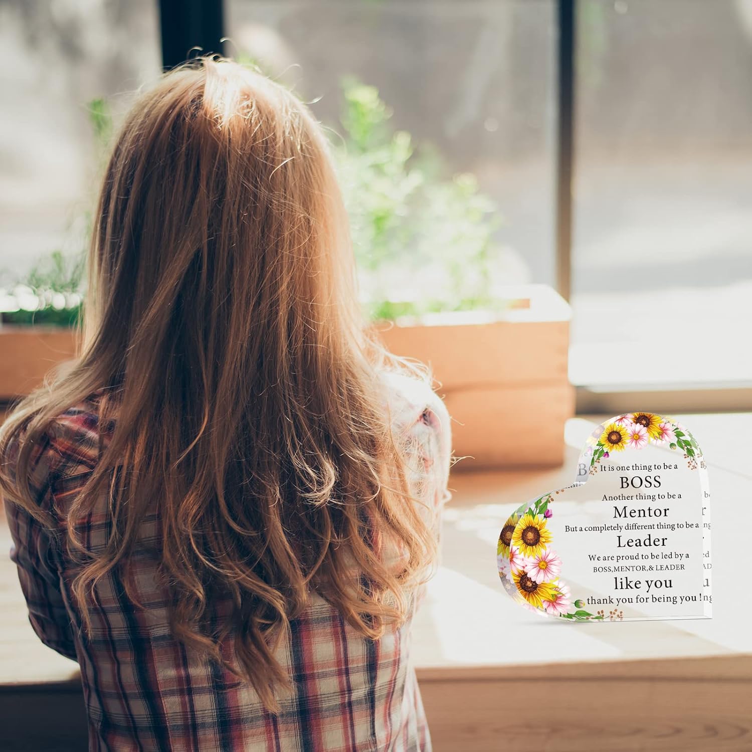 Yulejo Christmas Gift for Boss Work Boss Day Gifts for Women Men Heart Shape Acrylic Plaque Boss Paperweight Gift Thank You Boss Lady Office Desk Gift for Birthday Appreciation Retirement (Sunflower)