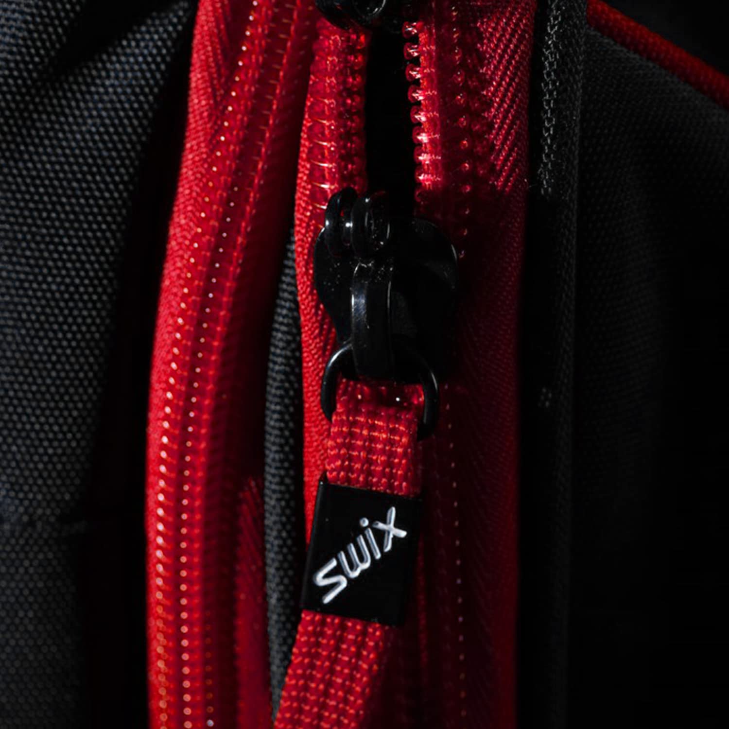 ★美品★SWIX スウィックス バックパック SW23トライパック Amazon.co.jp: [スウィックス] トライパック 65L SW23 ブラック
