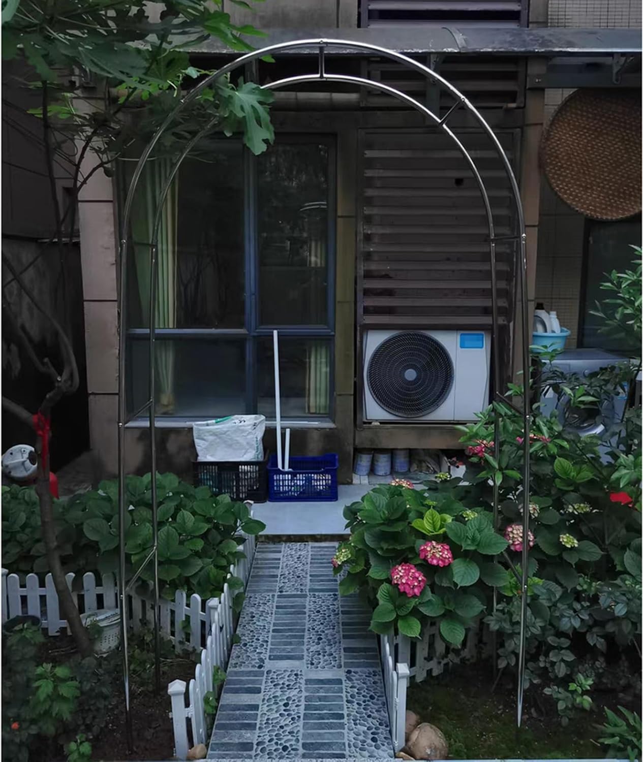 Stainless Steel Wedding Arch - Metal Garden Arbor Trellis for Indoor/Outdoor Use, Easy Assembly, Perfect for Climbing Plants & Bridal Party Decorations