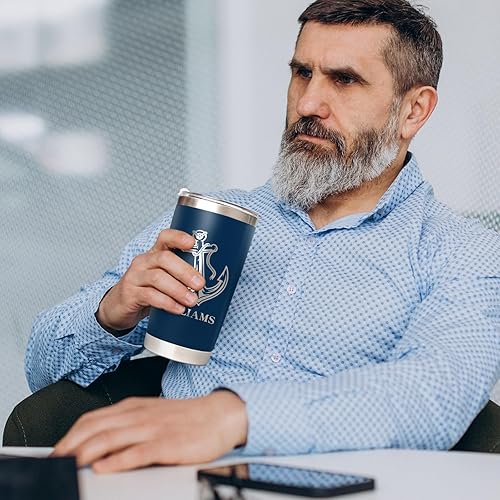 Miniatura 2 de Regalos personalizados para hombres, vaso personalizado único con texto grabado con nombre, taza de viaje de café de 20 onzas, vaso de acero