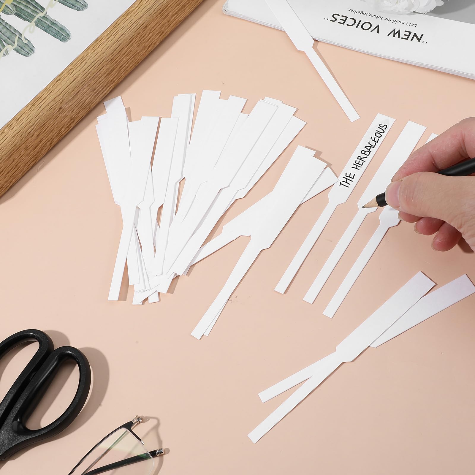 600 sztuk pasków testowych do testowania perfum, papier testowy do testowania zapachów bibuły, paski zapachowe, do testowania olejków eterycznych, perfum instant, 13 cm