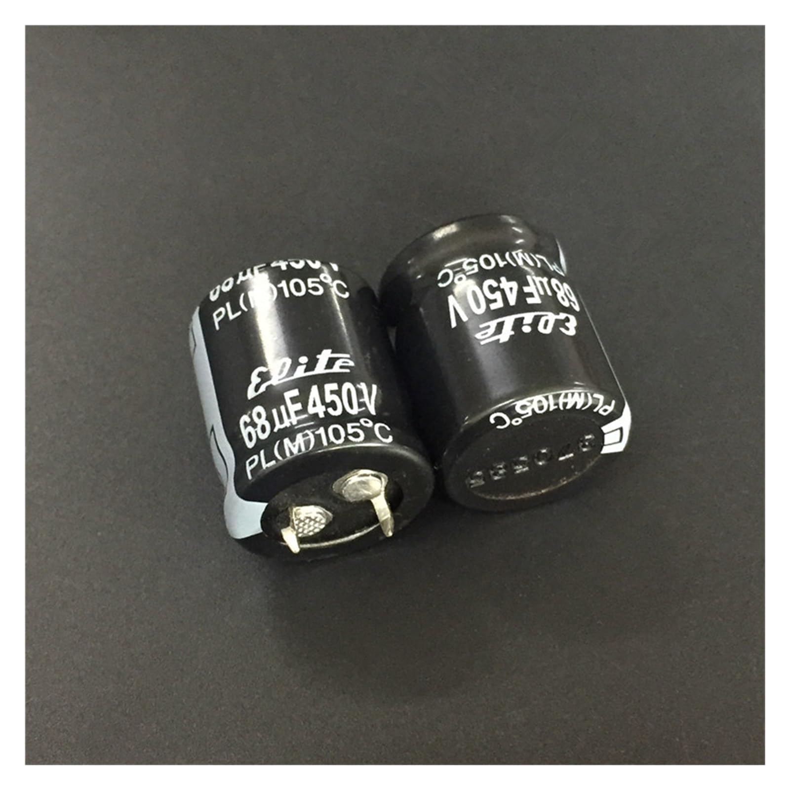 Condensateur 450V 68uF Snap-in 22x25mm pour réparer une alimentation défectueuse