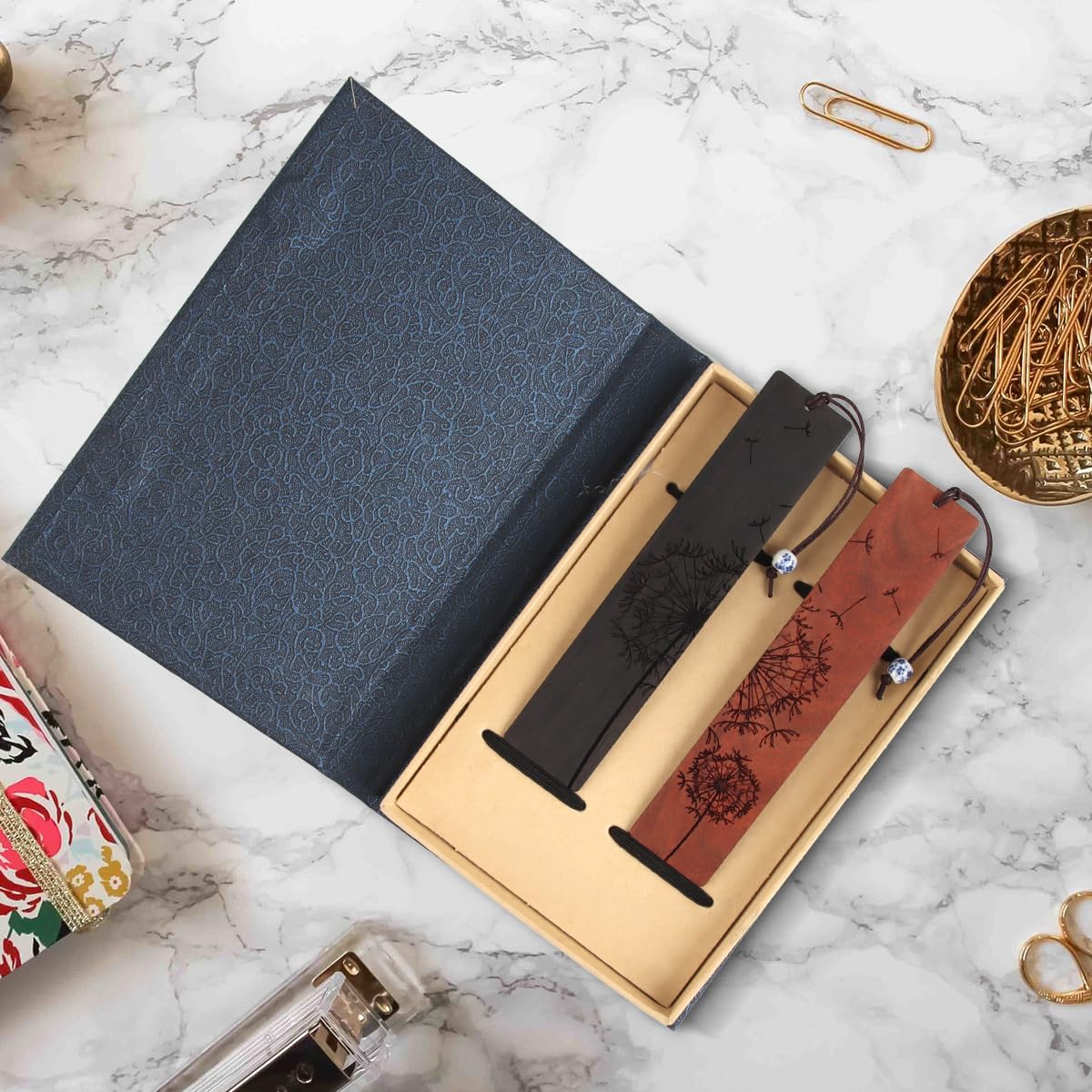 Segnalibri In Legno Artigianali - Set Da 2 - Idea Regalo Per Natale, Insegnanti, Studenti E Appassionati Di Lettura - Foto 6