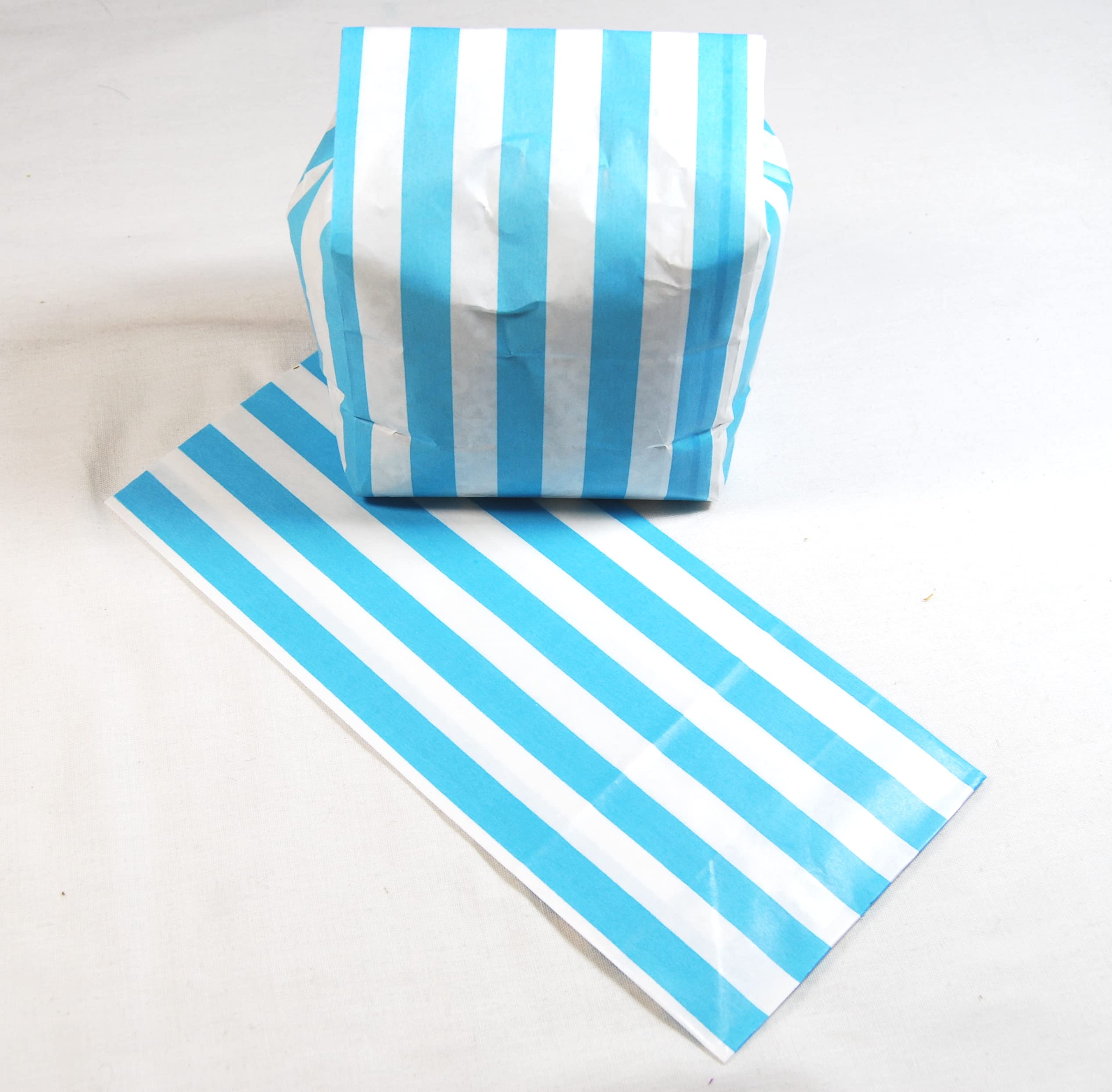 celloexpress 11cm x 24cm Paper Stripe Design Pick N Mix Candy Sweet Bags - Wedding Favour Cake Party Bags (Light Blue Stripes, Pack of 500)