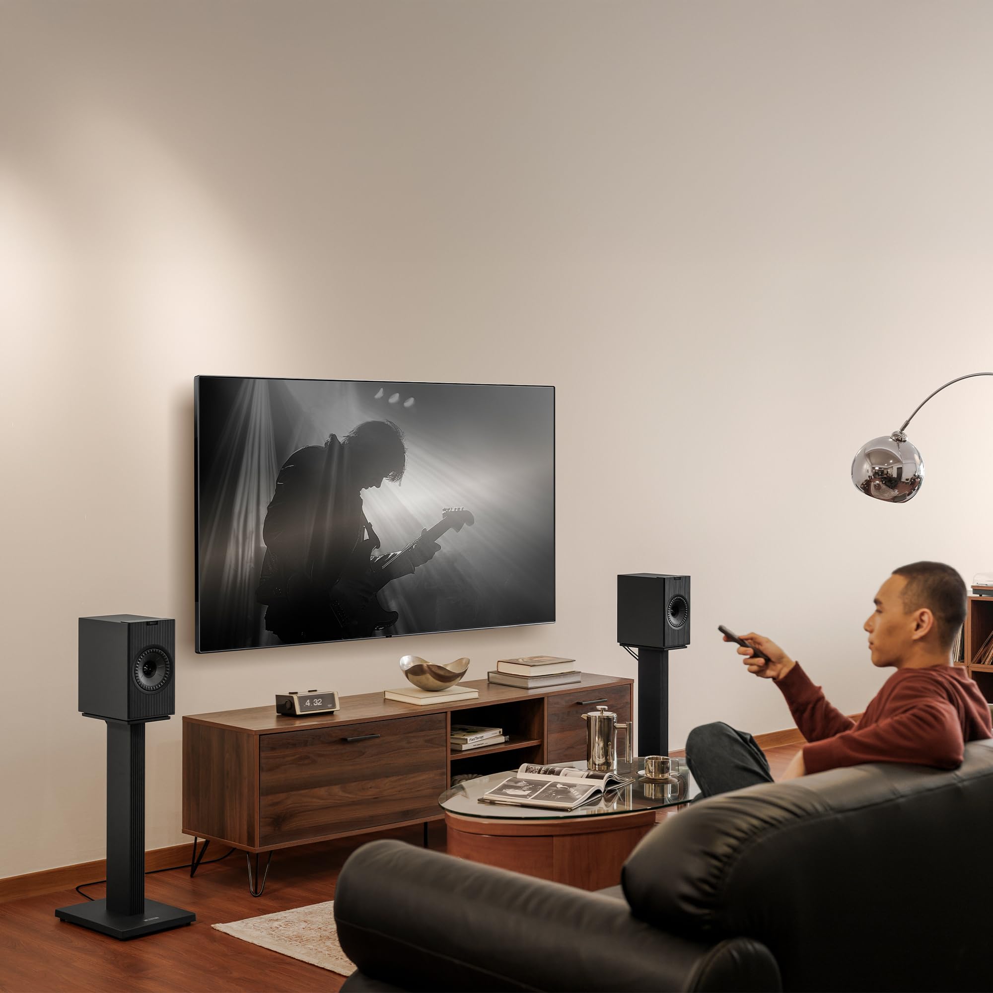 KEF Coda W Altavoces de estantería inalámbricos de Alta fidelidad, Titanio Oscuro | Bluetooth 5.4 aptX Lossless | para Tocadiscos, TV, PC, portátil y más | Música | TV y Cine en casa | Gaming