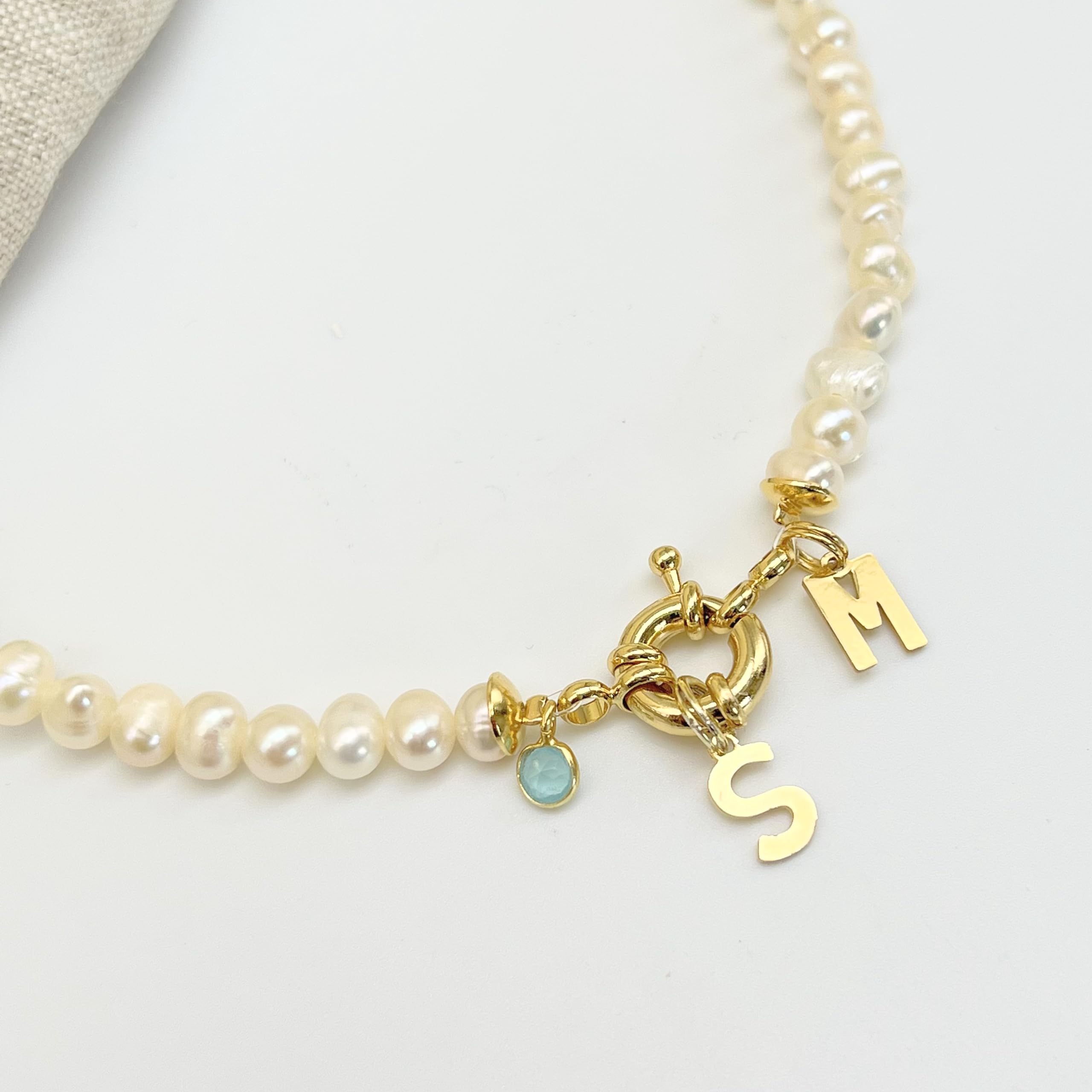 Collar Marinera Pearls Plata, charm, letra(s) inicial(es) y símbolo del zodíaco, cadena de perlas de río, cierre resort/reasa/marinera en Plata de ley 925, piedra natural, personalizado, hand made