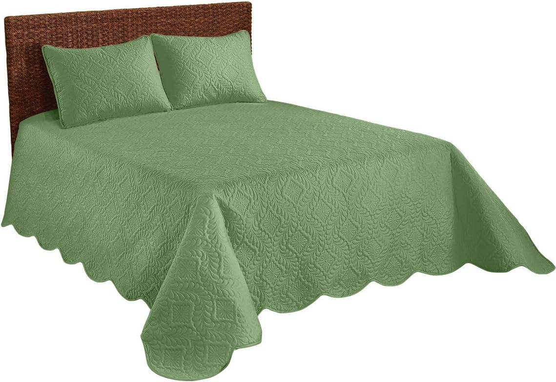 Carol Wright Gifts Quilted Bedspread Set Lightweight