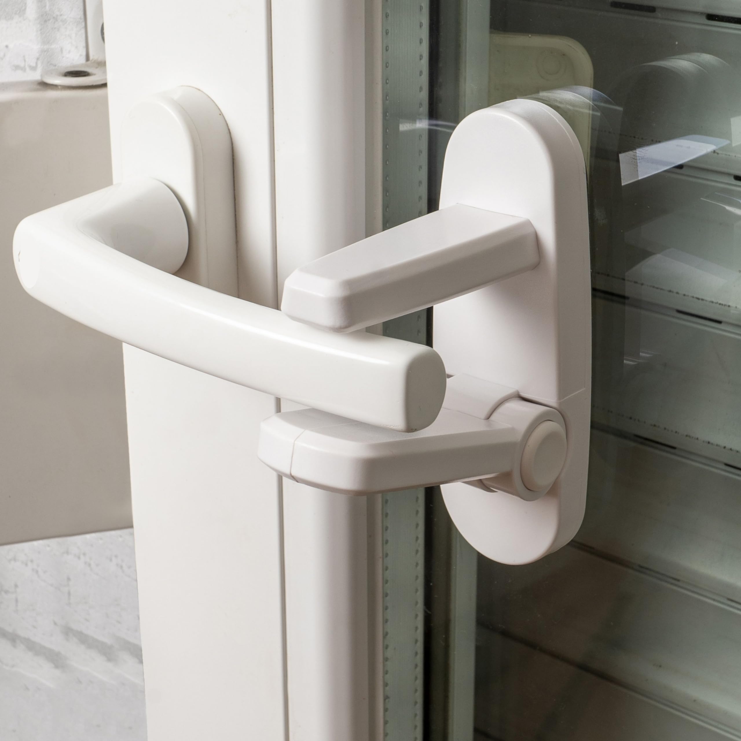Door Handle Lock, 1 pc, White, for Children and Pets, Prevents Opening of Doors, Child Proof Door Lock, Toddler Door Latch, Baby Safety Door Blocker, Childproof Door Lever Lock, Babyproofing Door - Image 2