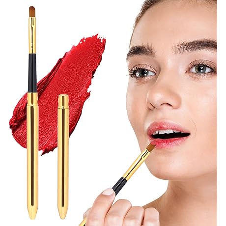 Portable Travel Lip Brush: The Ultimate Lipstick Saver